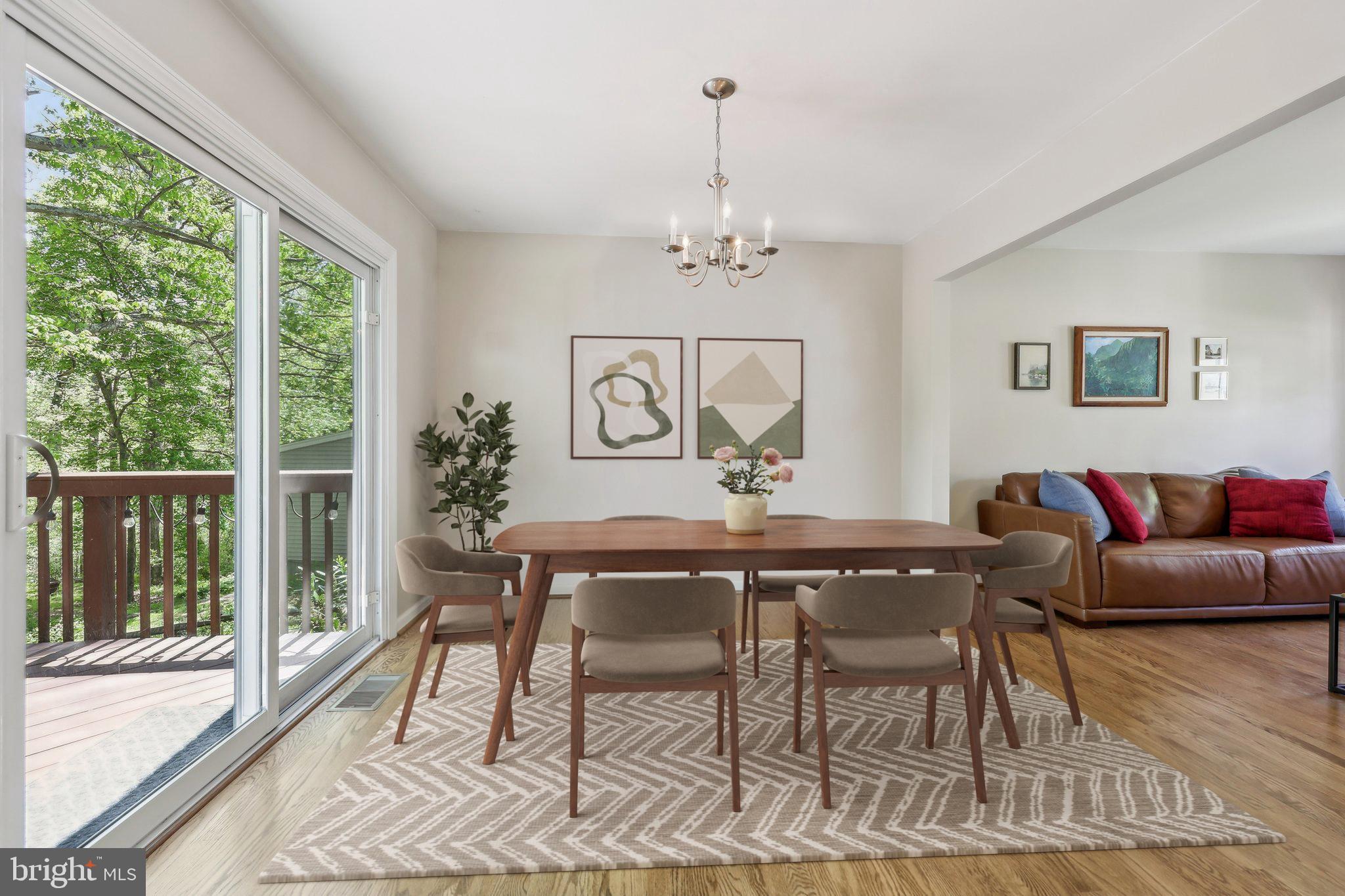 LAKE RIDGE - Residential