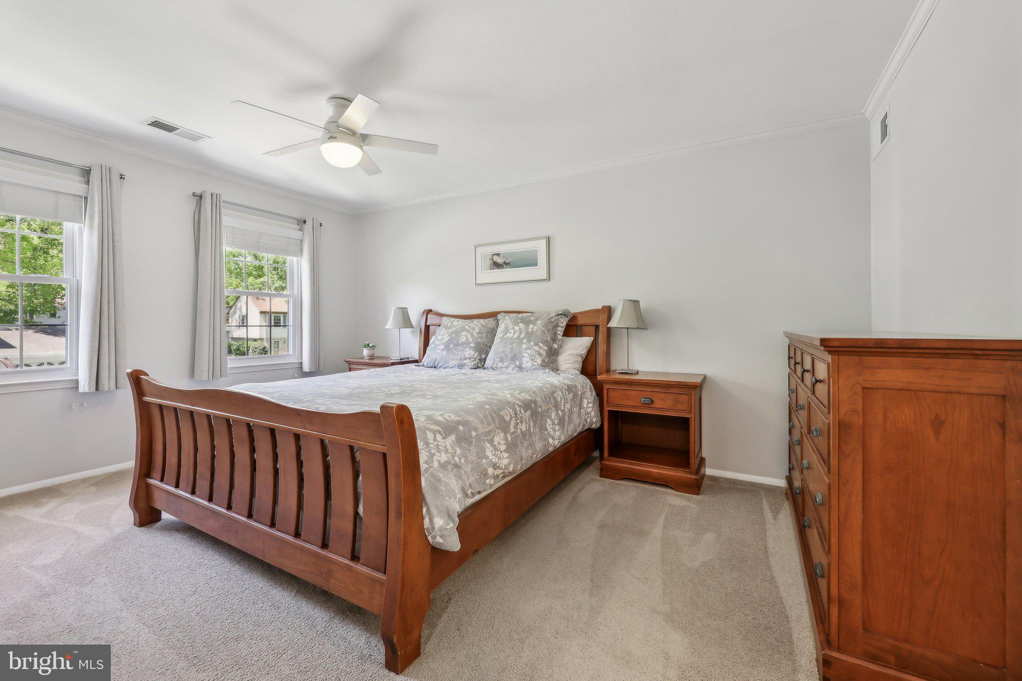 LAKE RIDGE - Residential