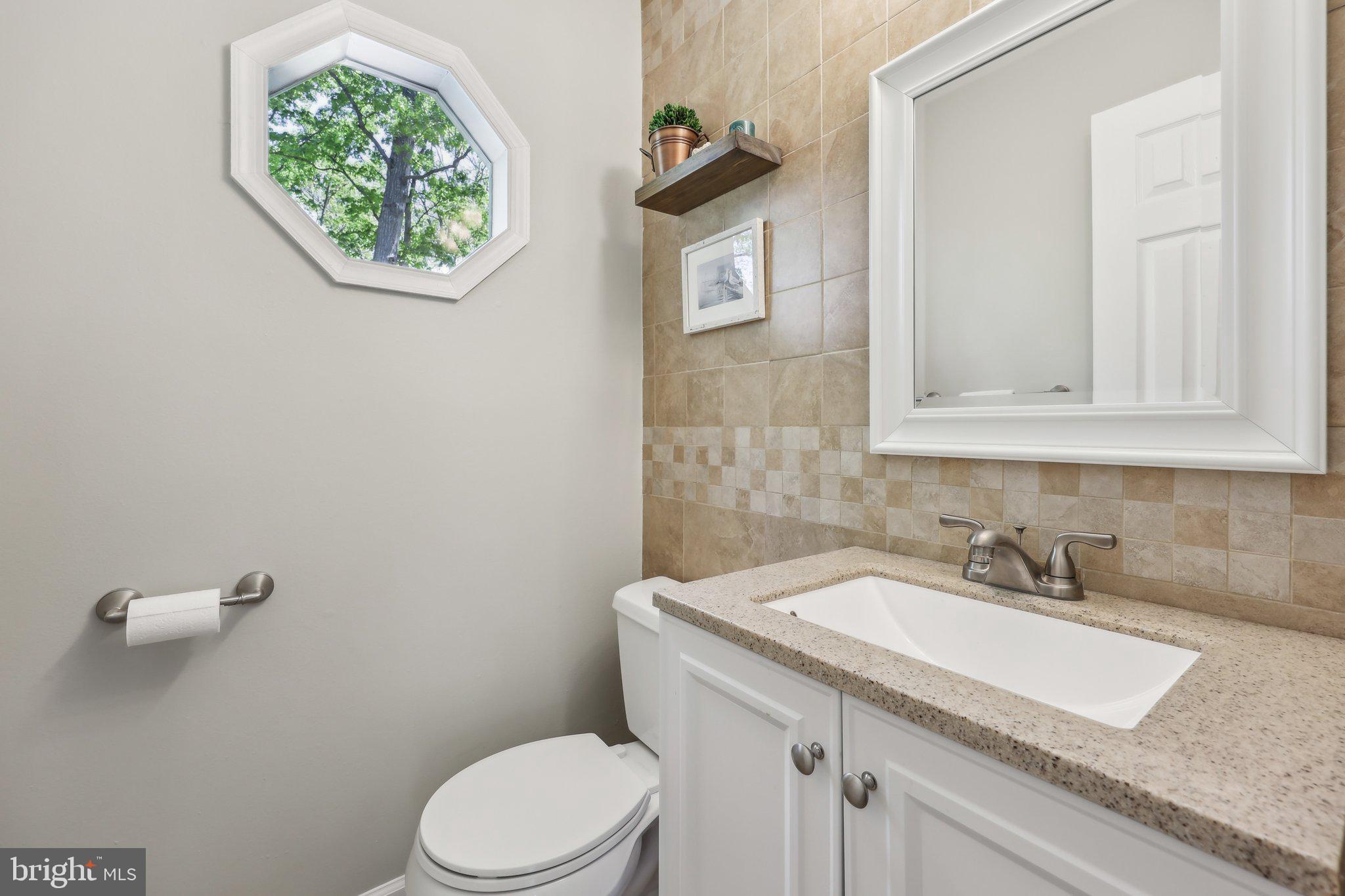 LAKE RIDGE - Residential