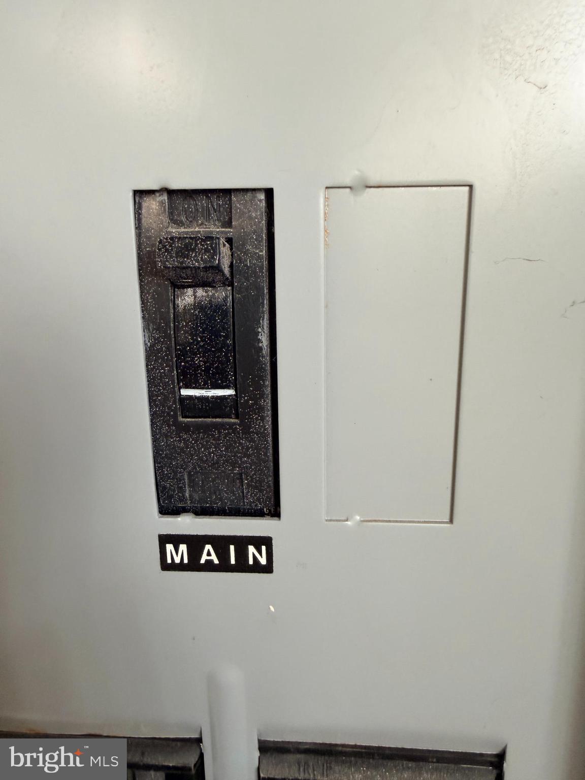 LOWER MOYAMENSING - Commercial Sale