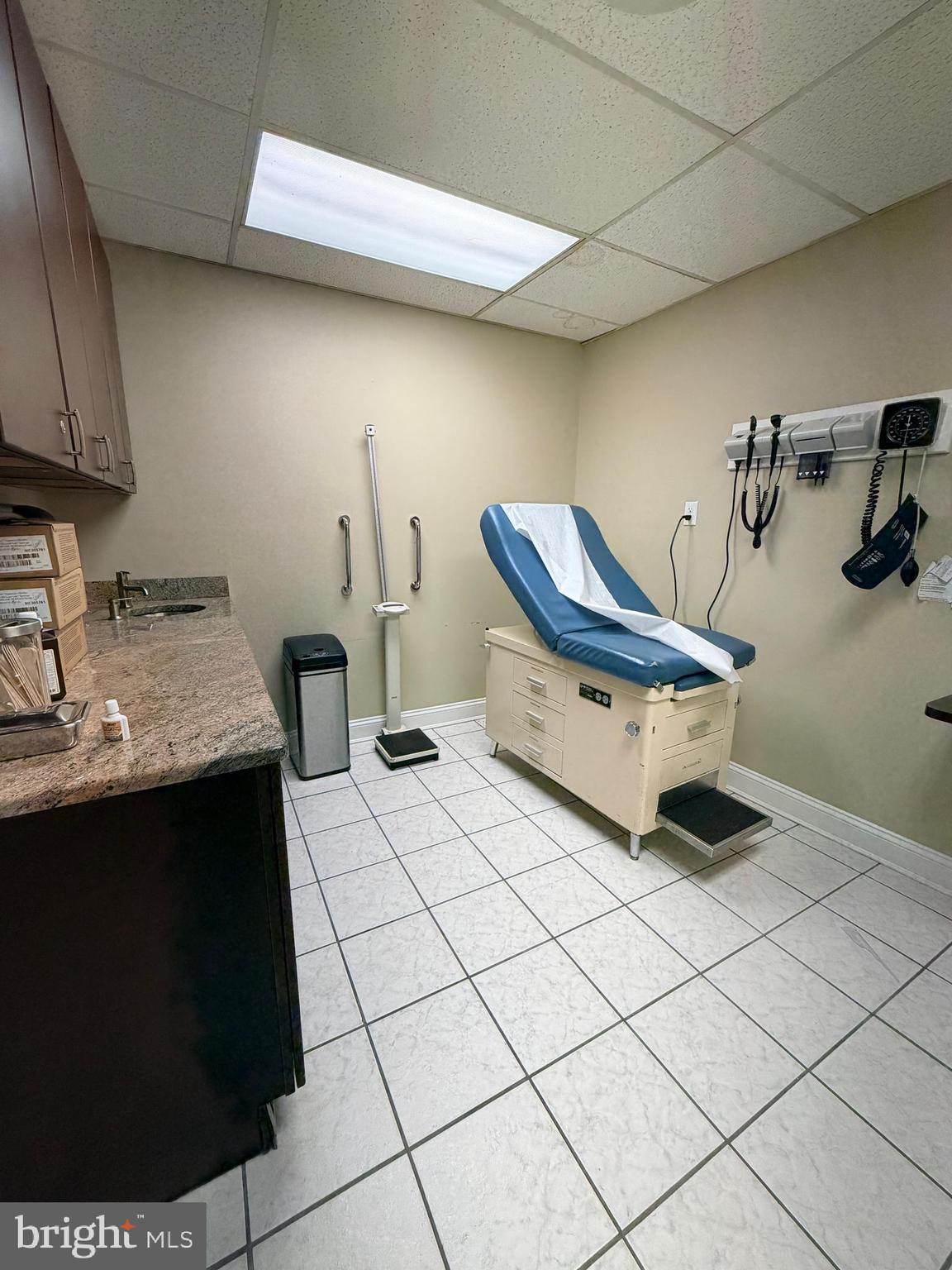 LOWER MOYAMENSING - Commercial Sale