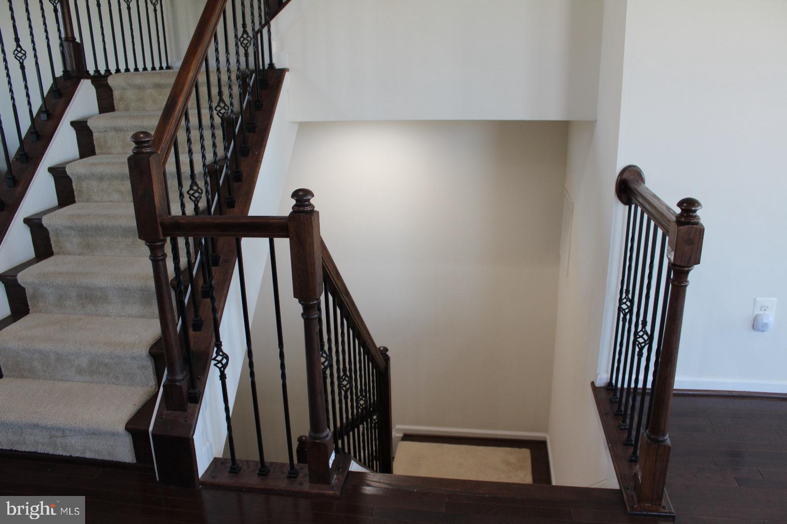 EASTVIEW AT STONE RIDGE - Residential Lease