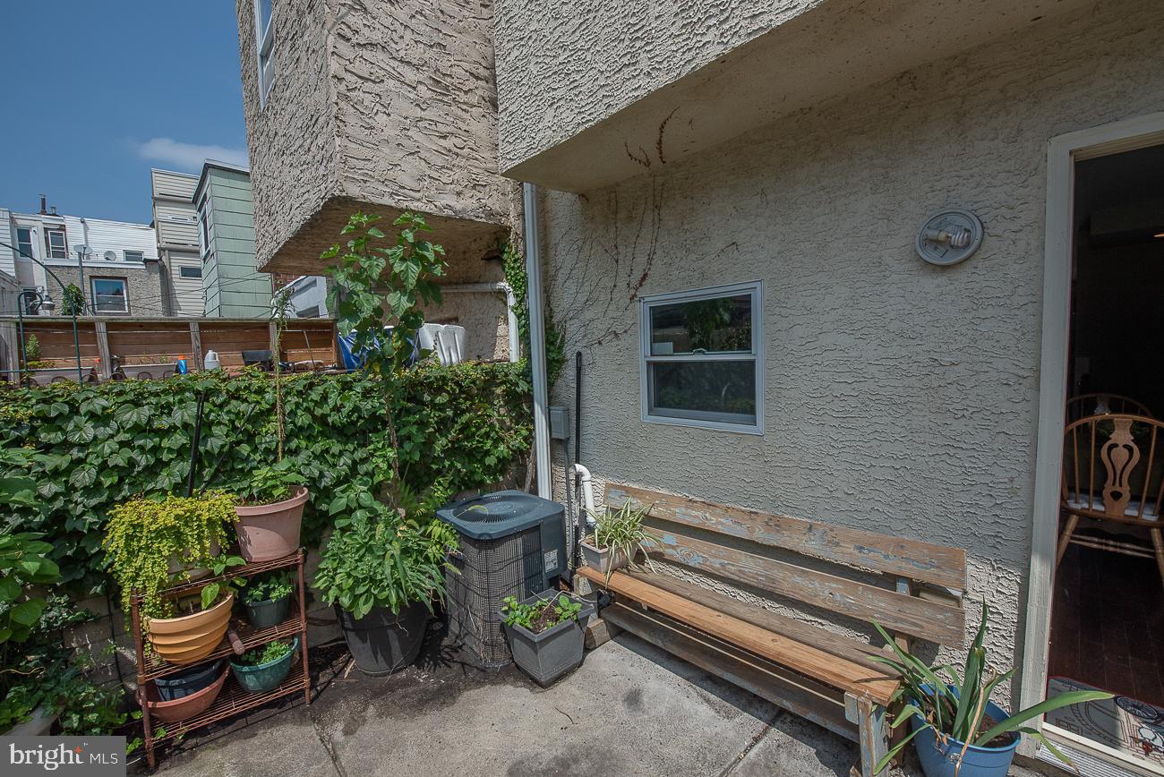 NEWBOLD - Residential