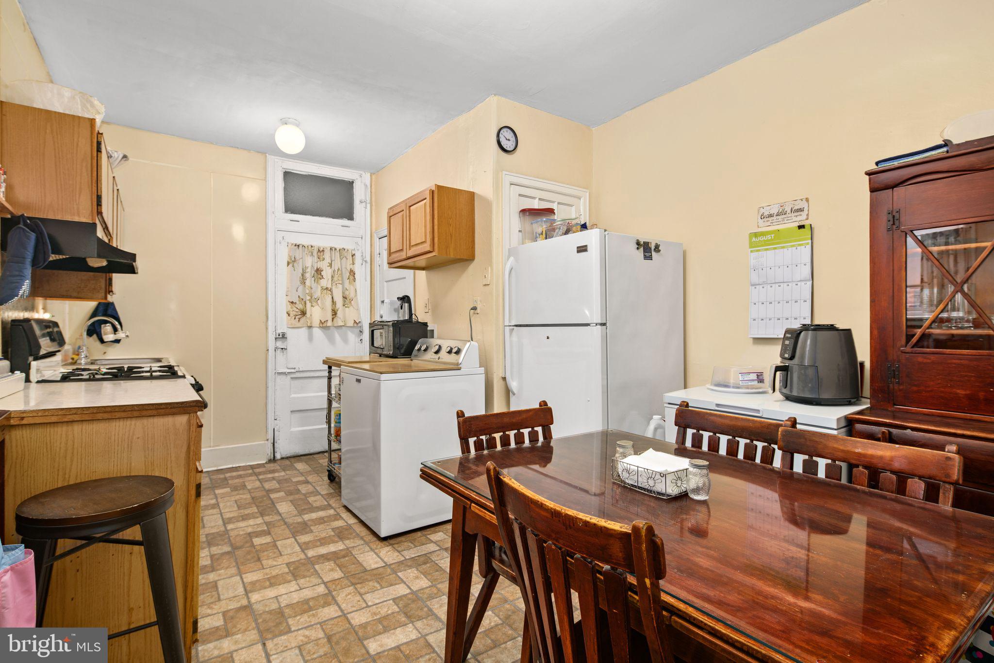 COBBS CREEK - Residential