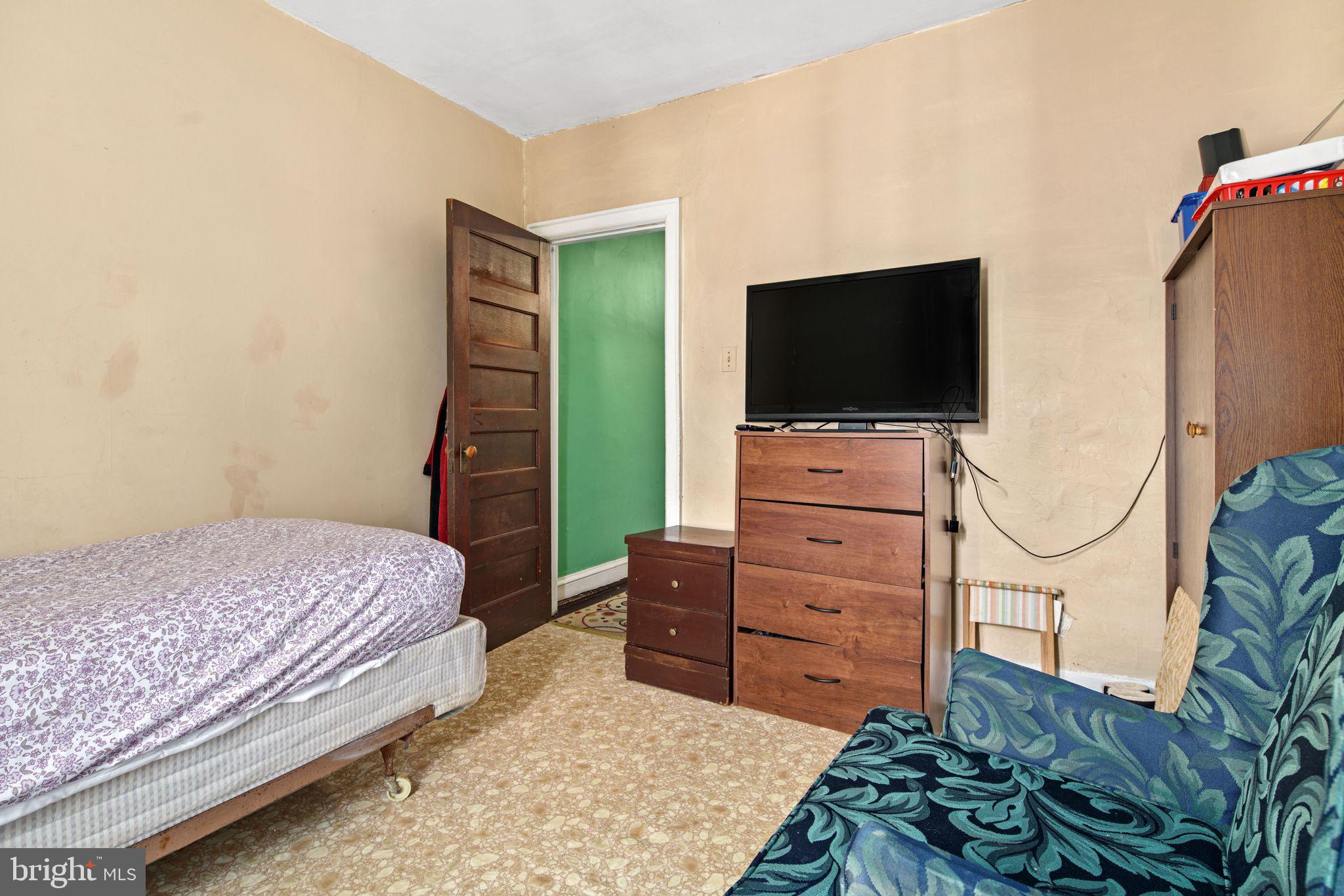 COBBS CREEK - Residential