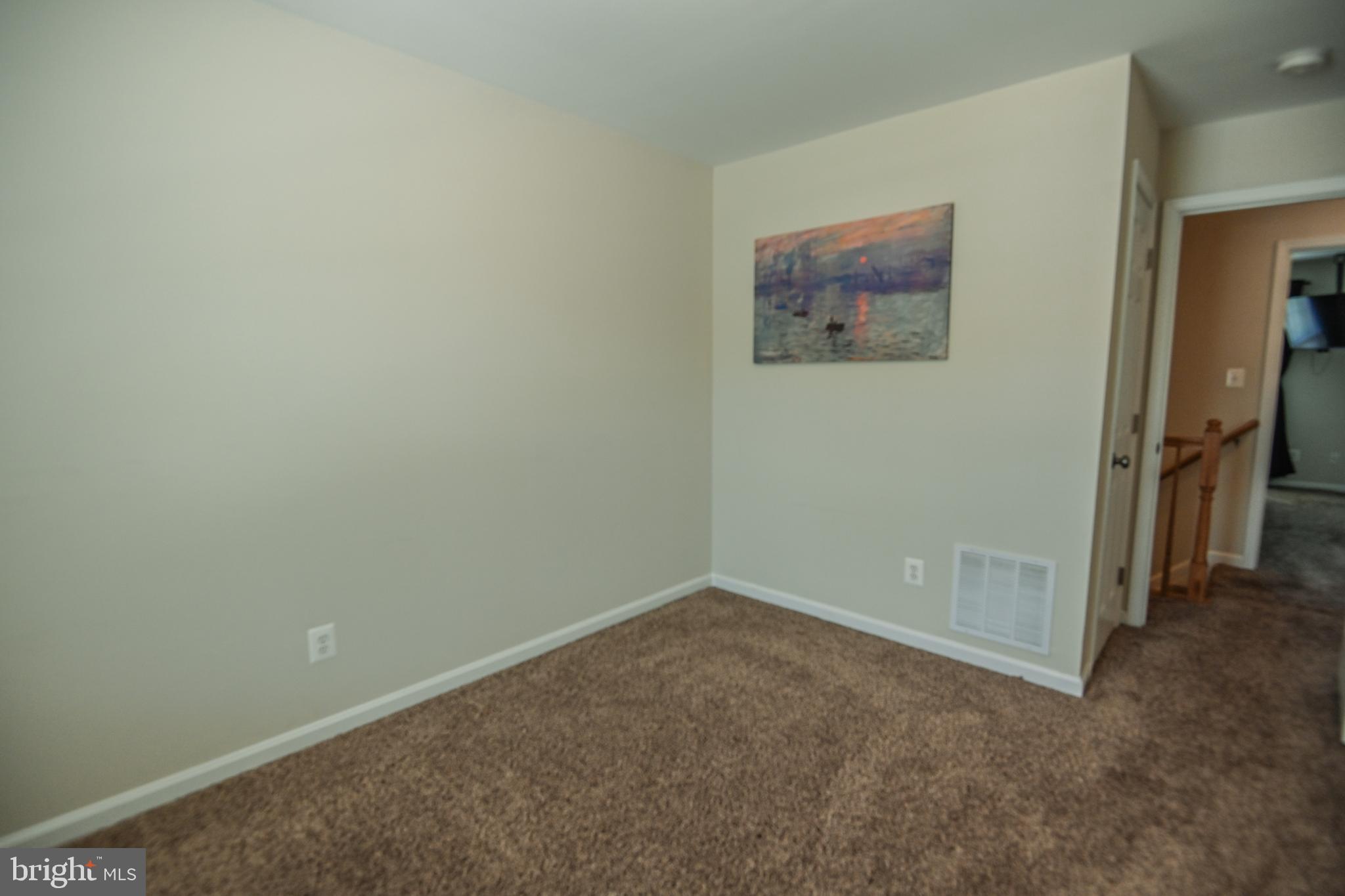 LANDSDOWNE - Residential Lease