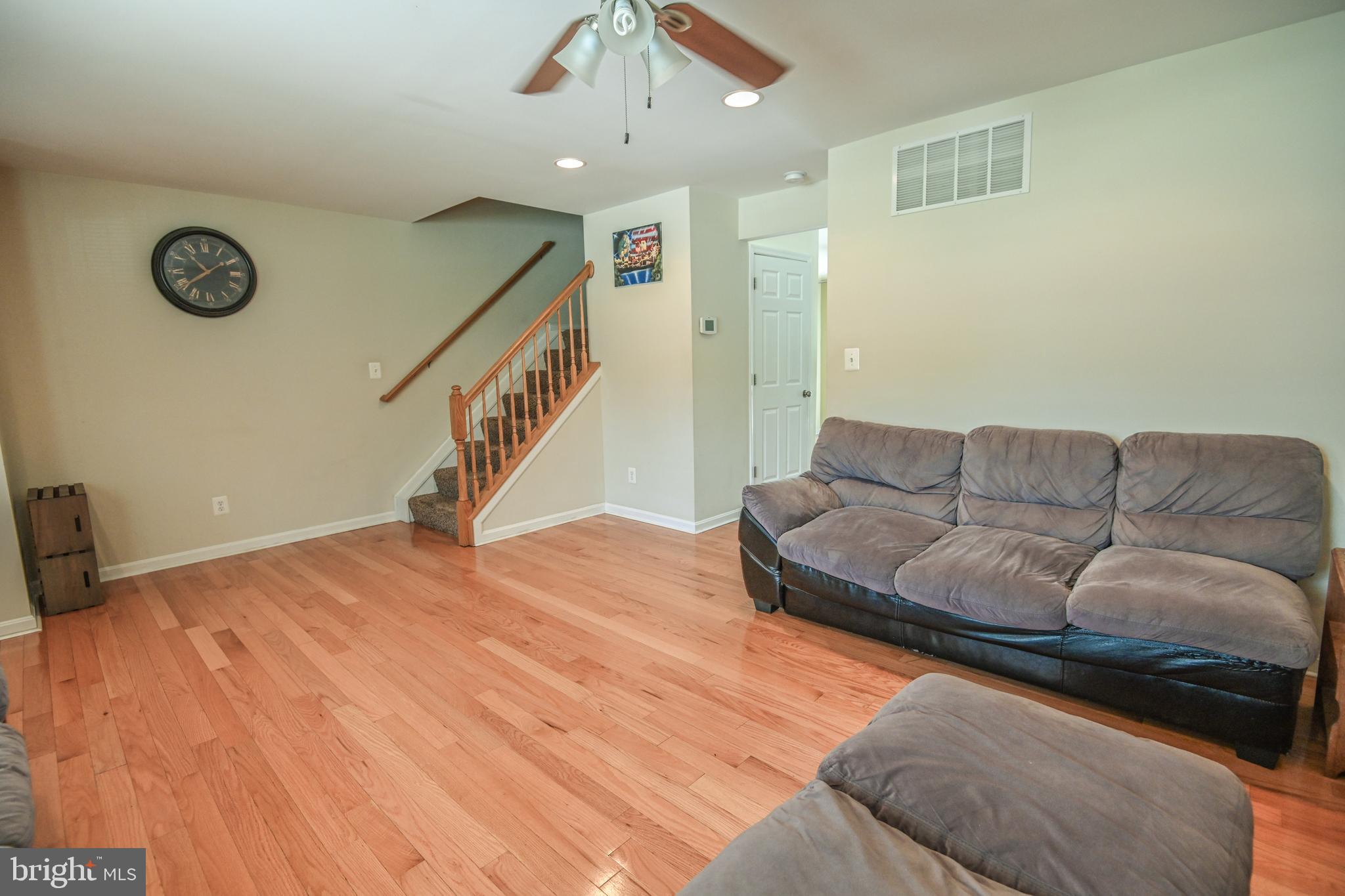LANDSDOWNE - Residential Lease