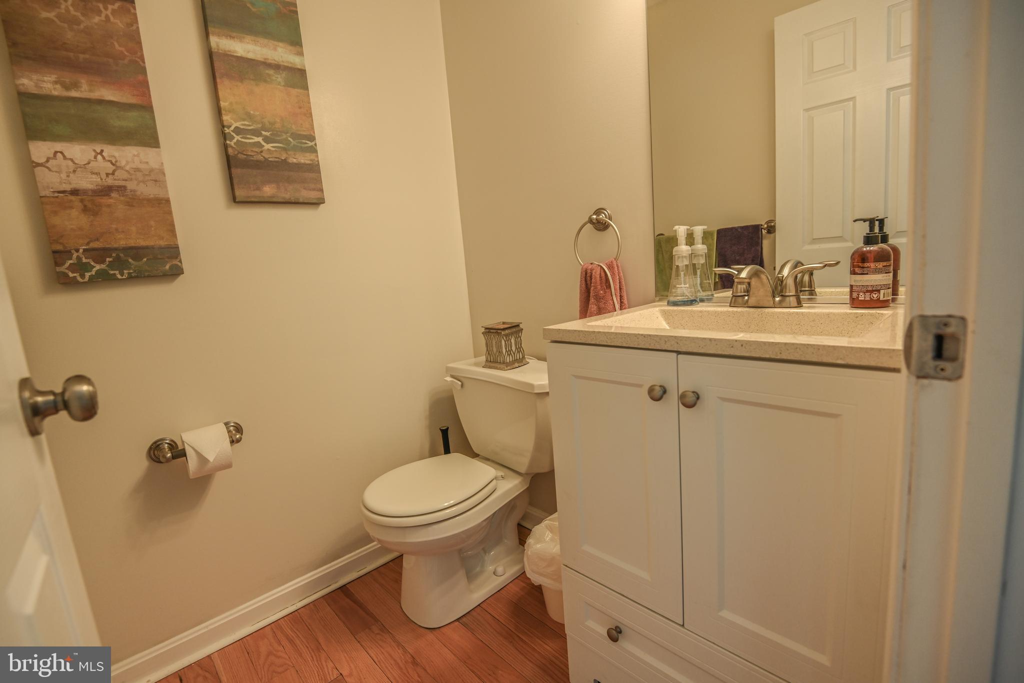 LANDSDOWNE - Residential Lease