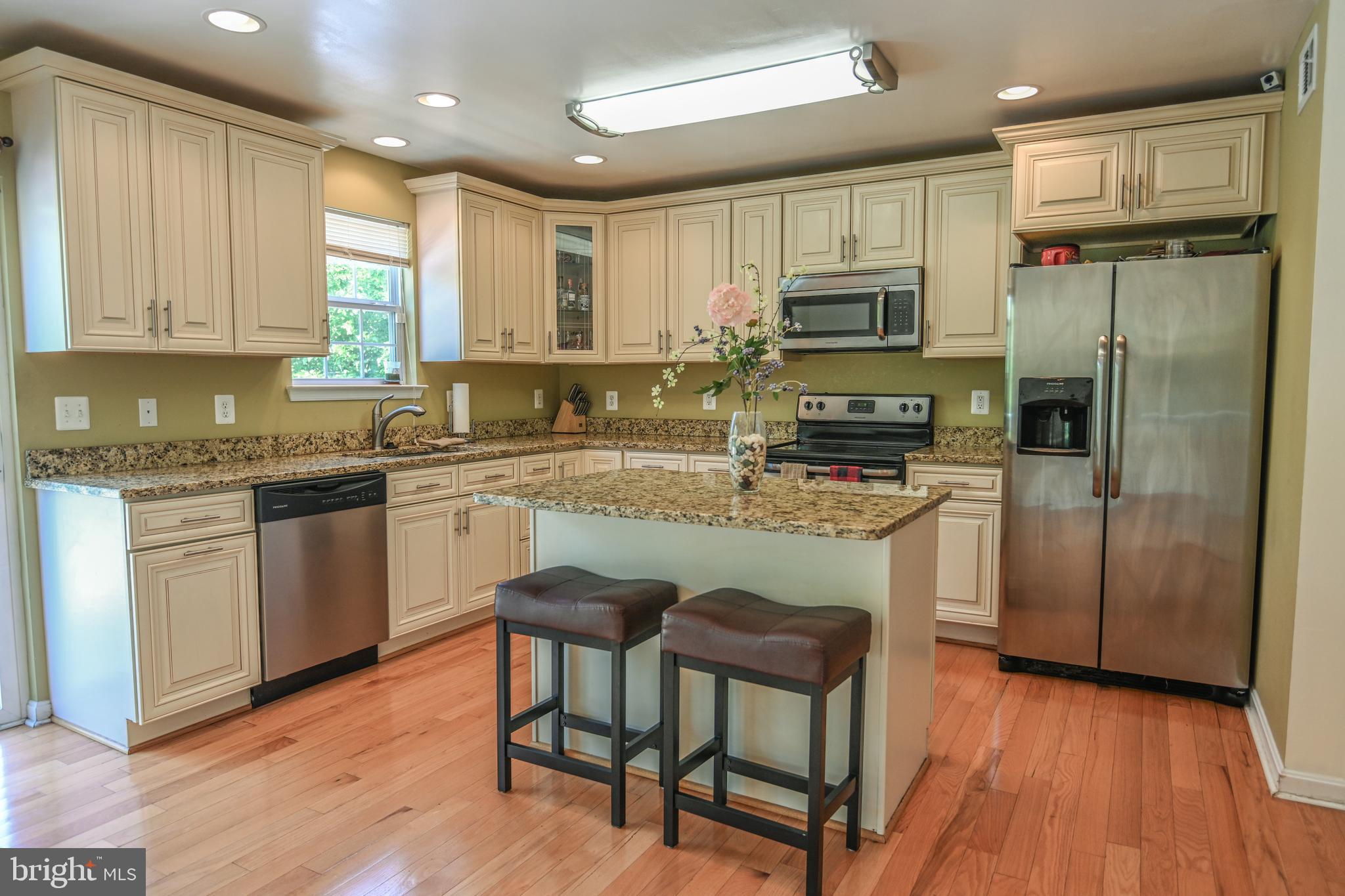 LANDSDOWNE - Residential Lease
