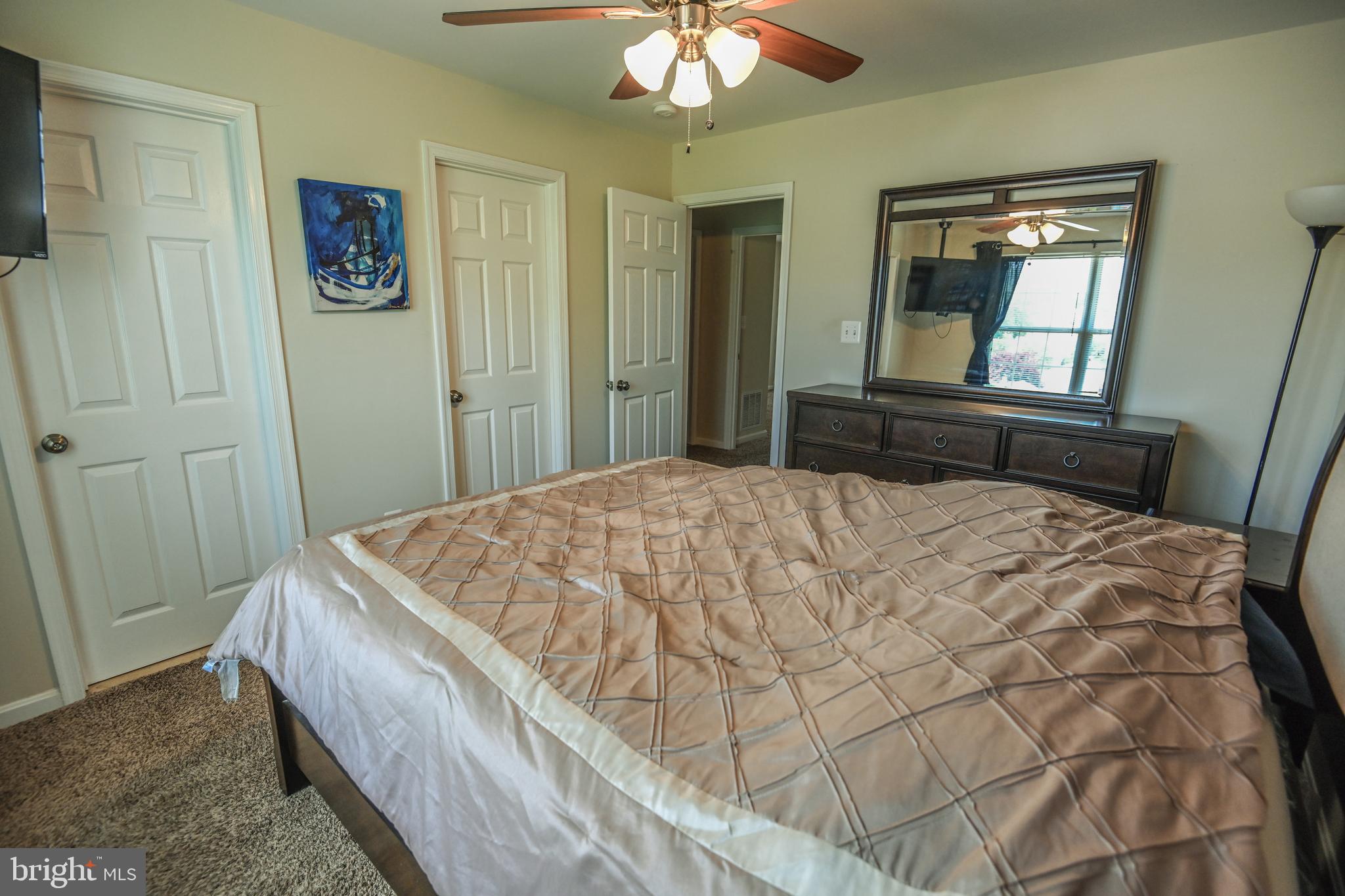 LANDSDOWNE - Residential Lease