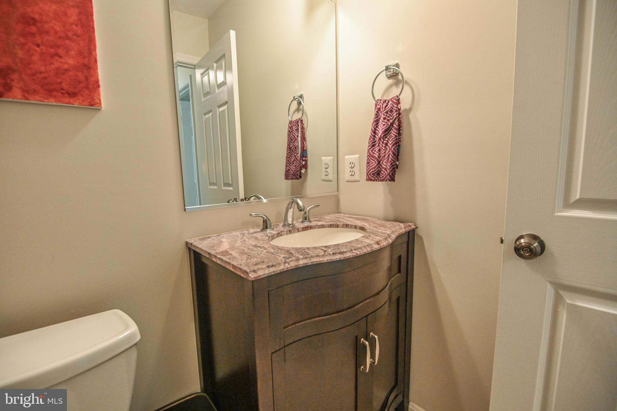 LANDSDOWNE - Residential Lease