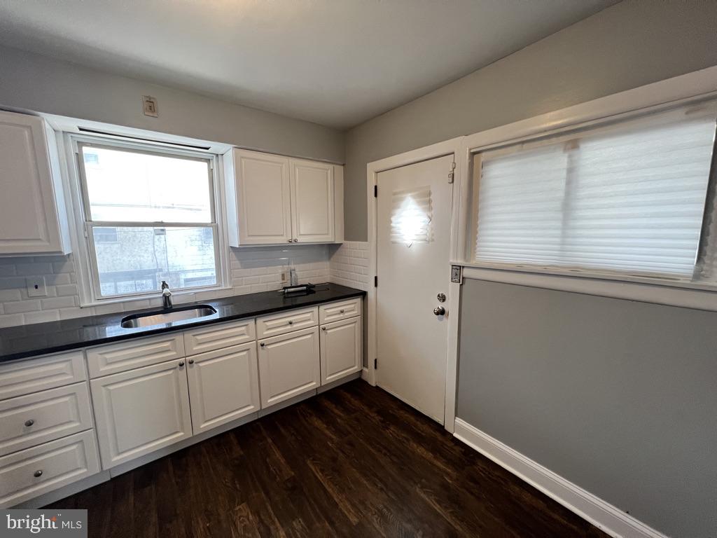 LANSDOWNE - Residential Lease