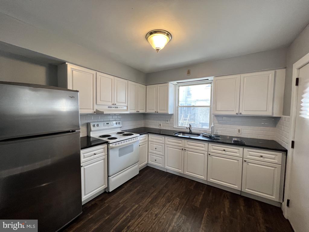 LANSDOWNE - Residential Lease