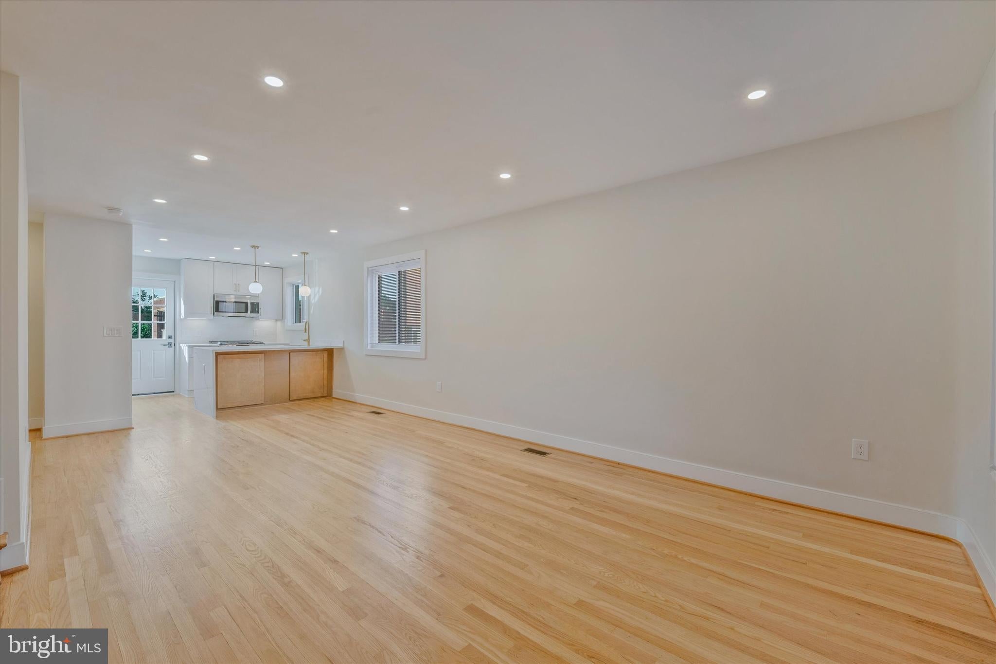 409 JEFFERSON STREET NE