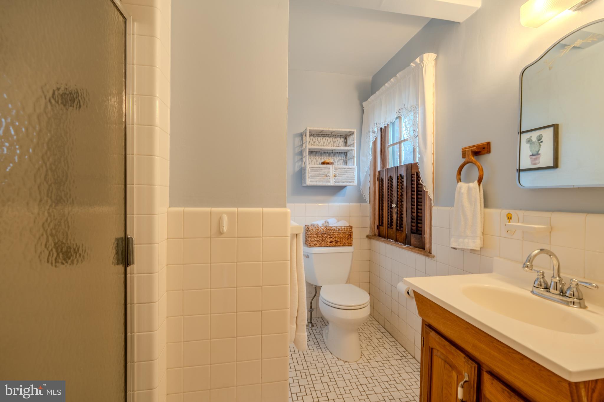 WOODMERE - Residential