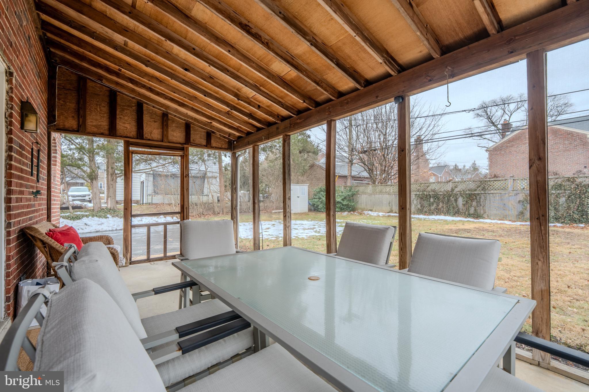 WOODMERE - Residential