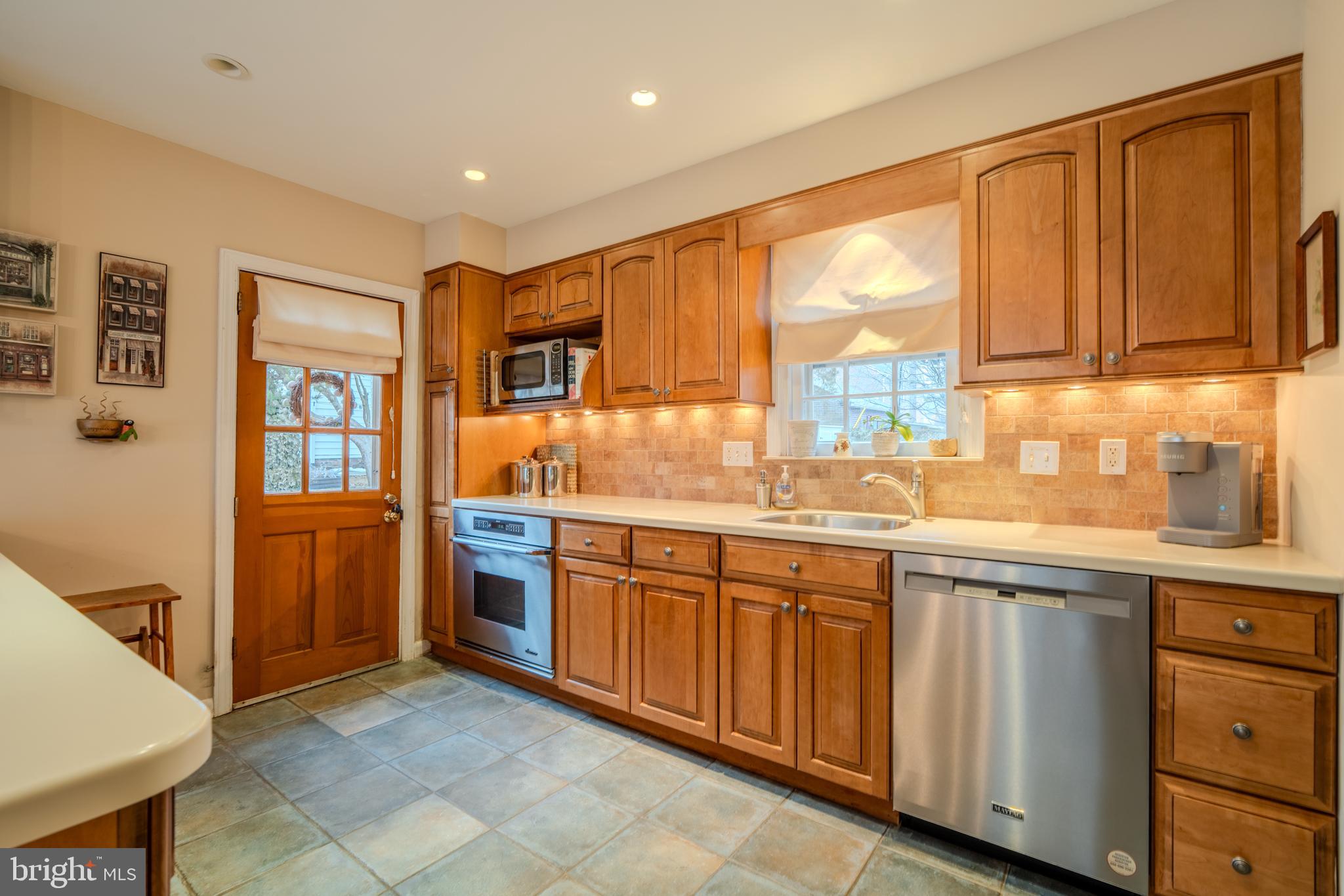 WOODMERE - Residential