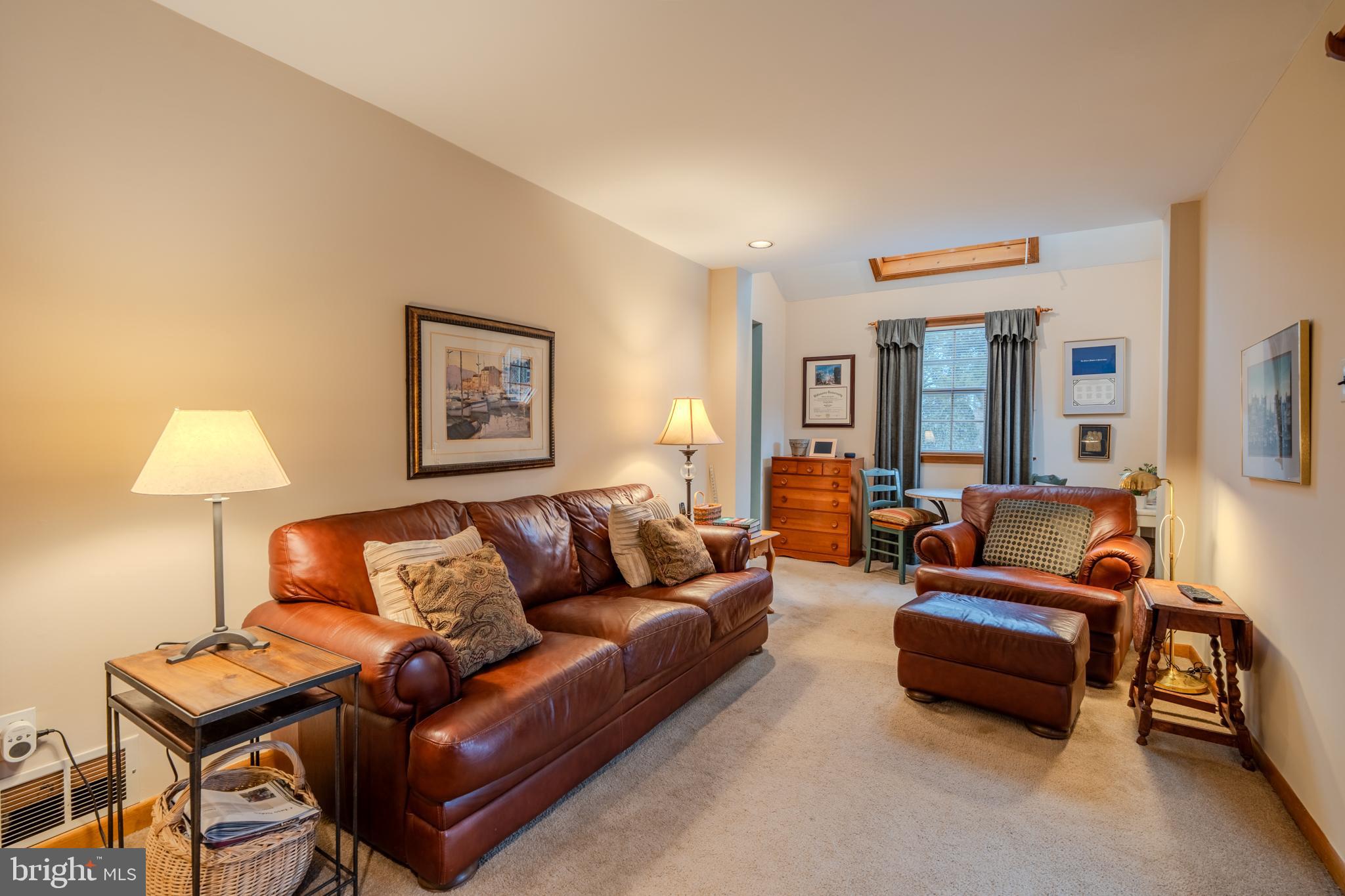 WOODMERE - Residential