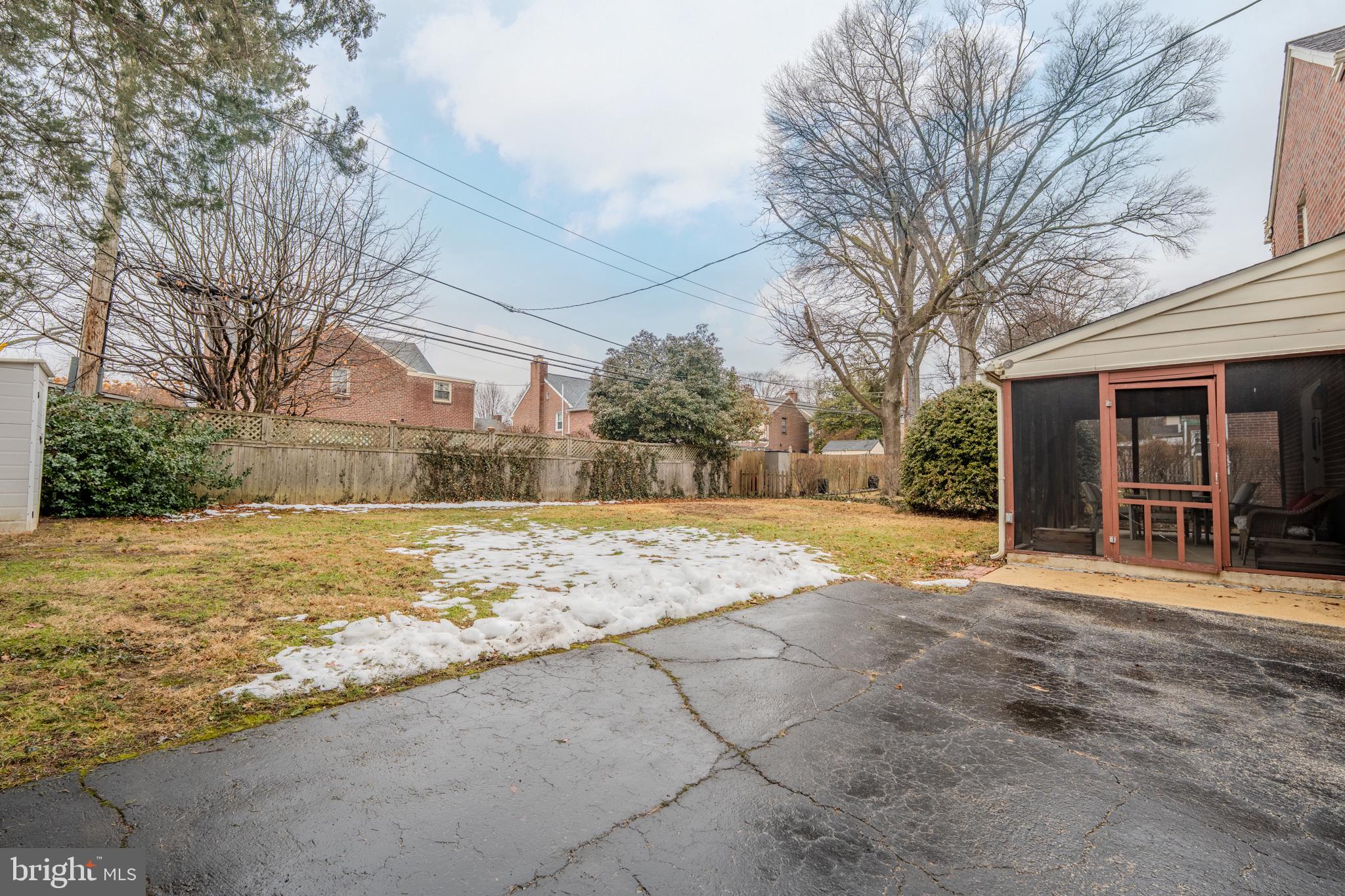 WOODMERE - Residential