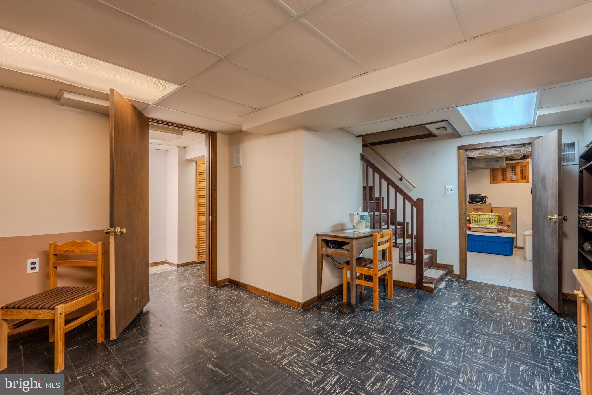 WOODMERE - Residential