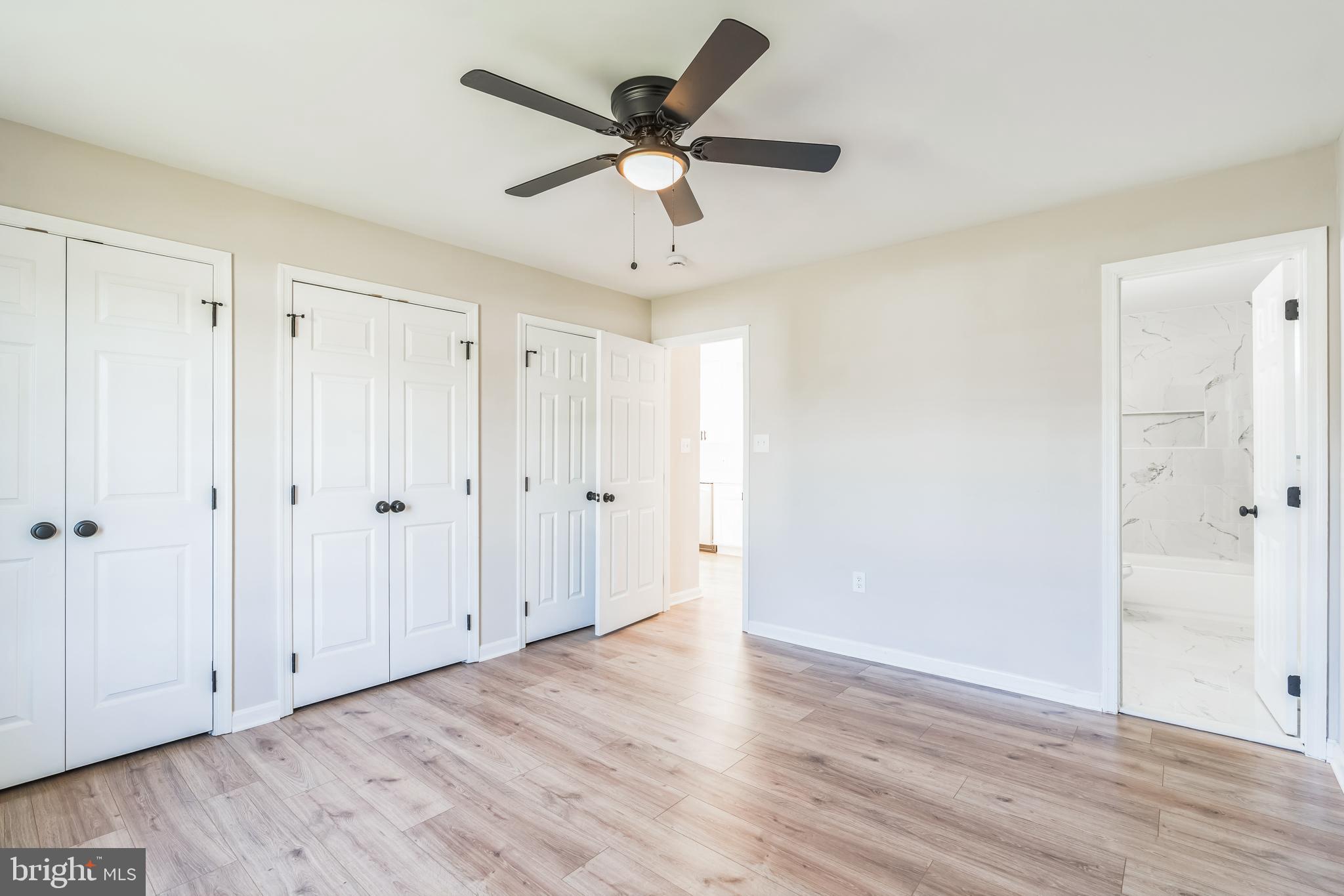 YARDLEY HILLS - Residential