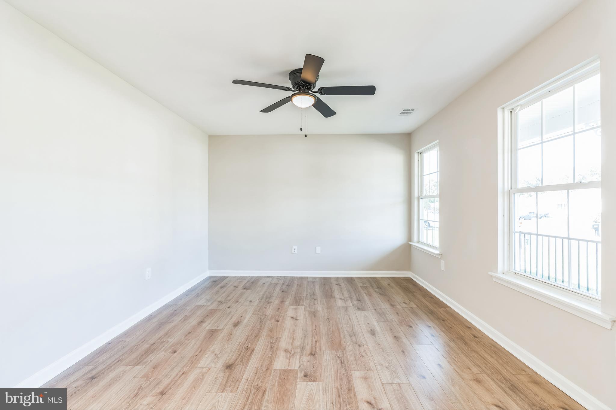 YARDLEY HILLS - Residential