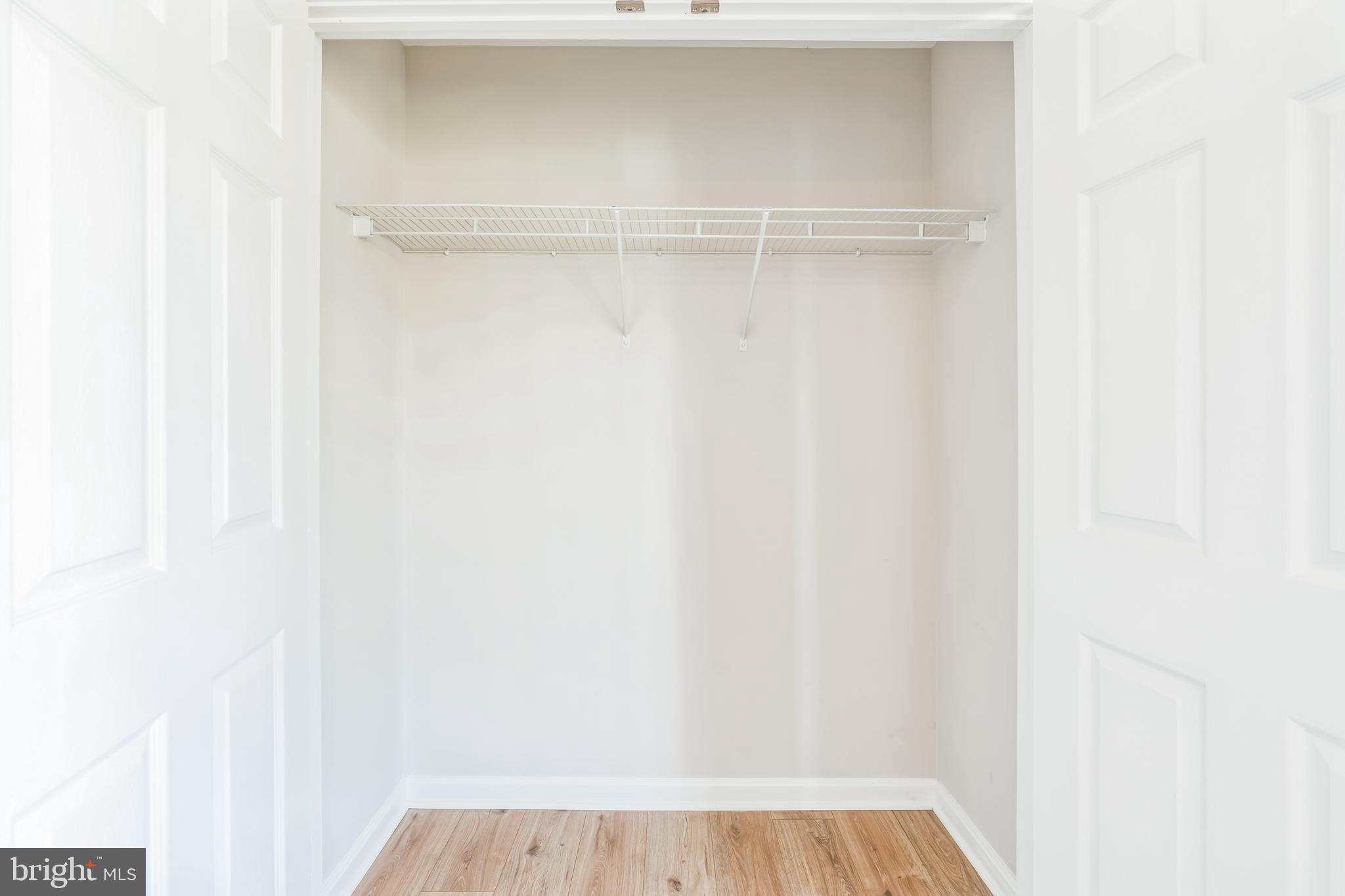 YARDLEY HILLS - Residential