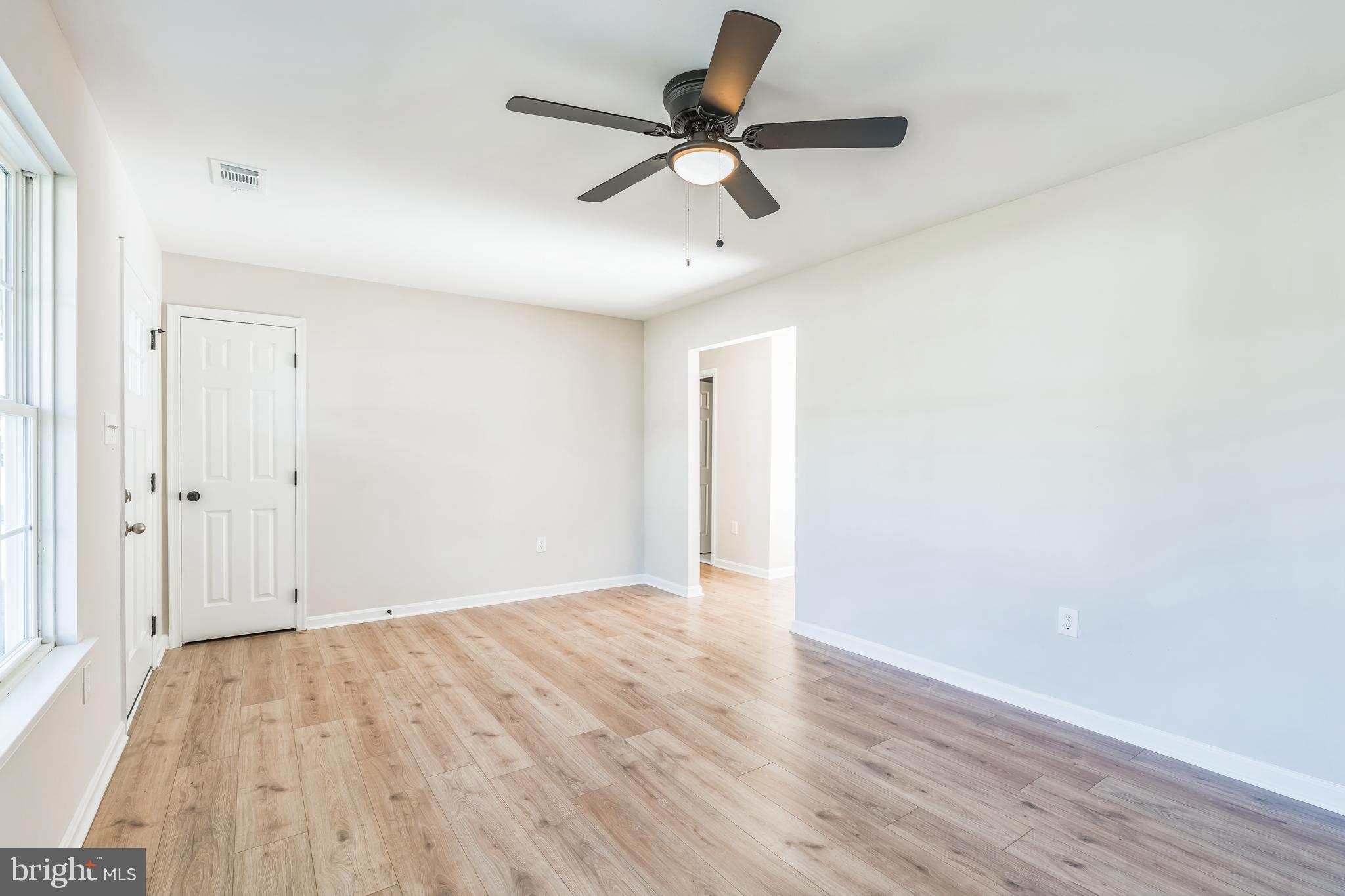 YARDLEY HILLS - Residential