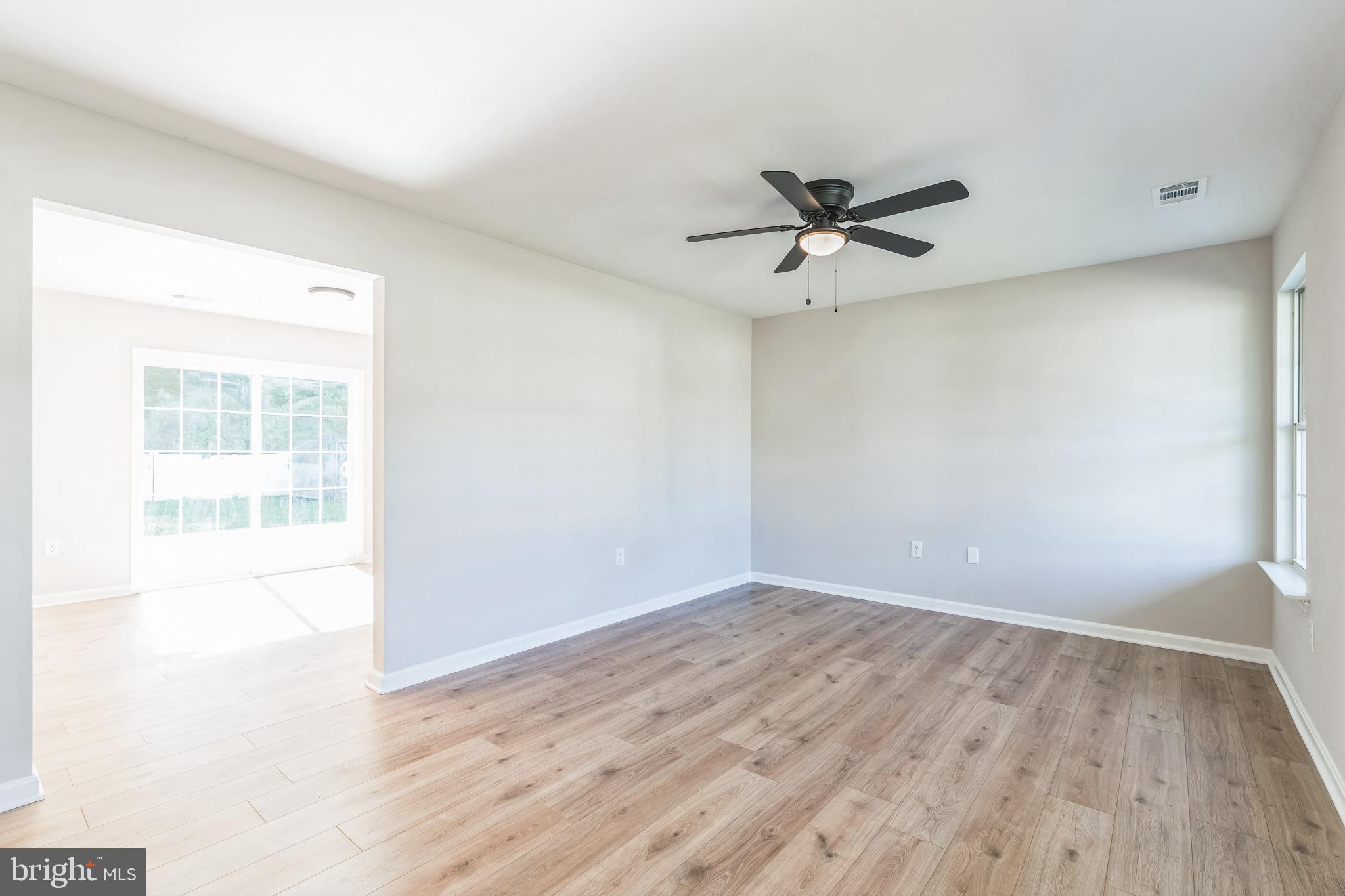 YARDLEY HILLS - Residential