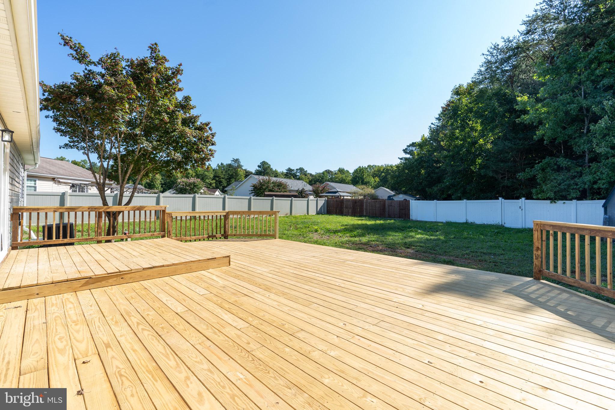 YARDLEY HILLS - Residential