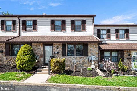 1006 N YORK ROAD 14 WILLOW GROVE PA 19090