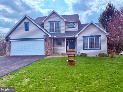 Homes For Sale - 122 Wesson Court<br/> MIFFLINTOWN, PA 17059