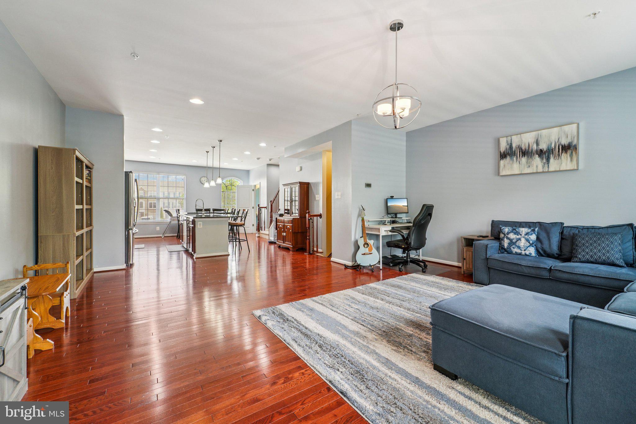 RED OAK CROSSING - Residential