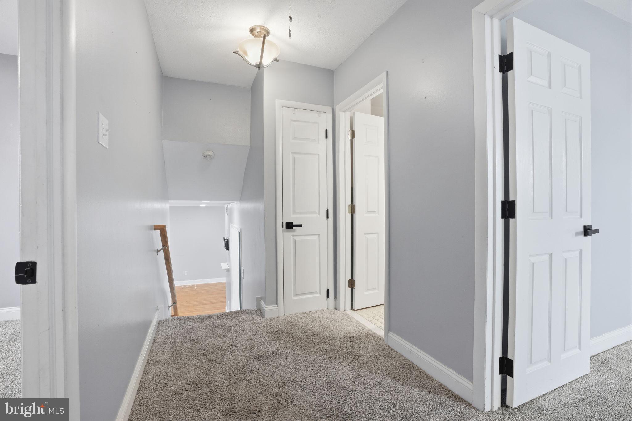 BURGUNDY HILLS - Residential