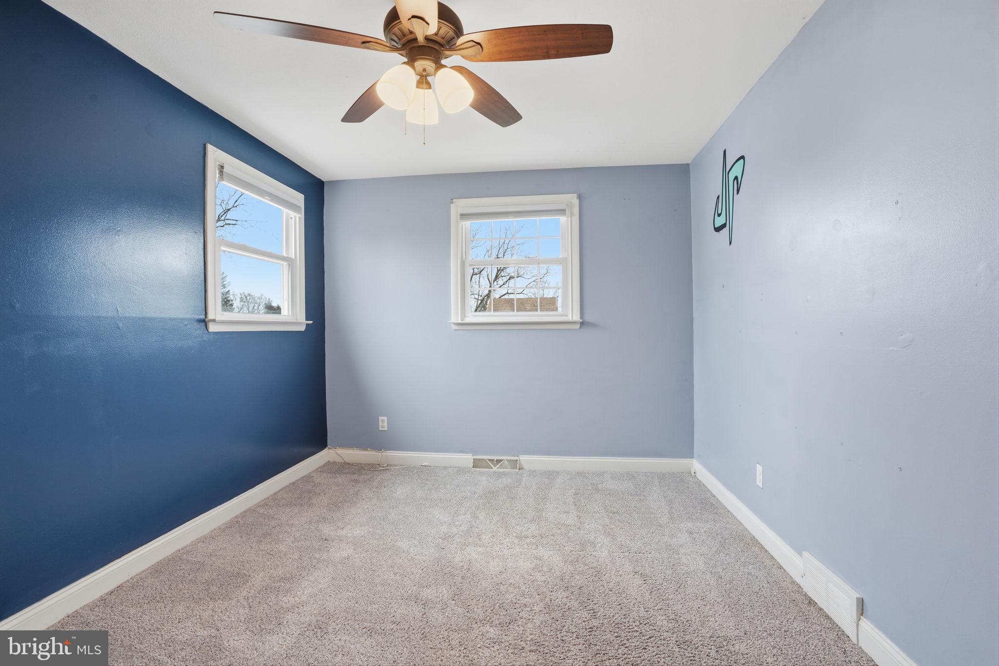 BURGUNDY HILLS - Residential