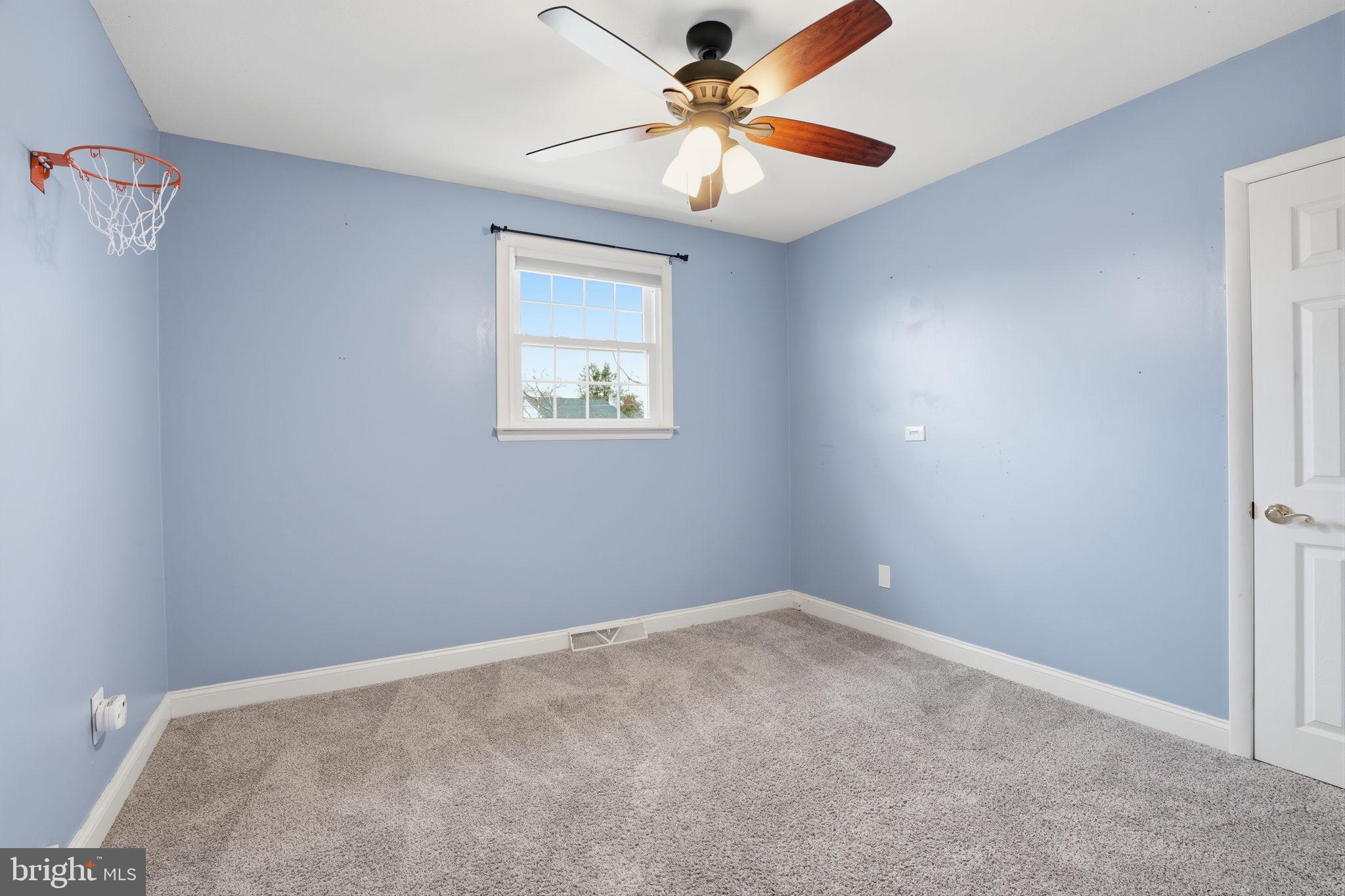 BURGUNDY HILLS - Residential