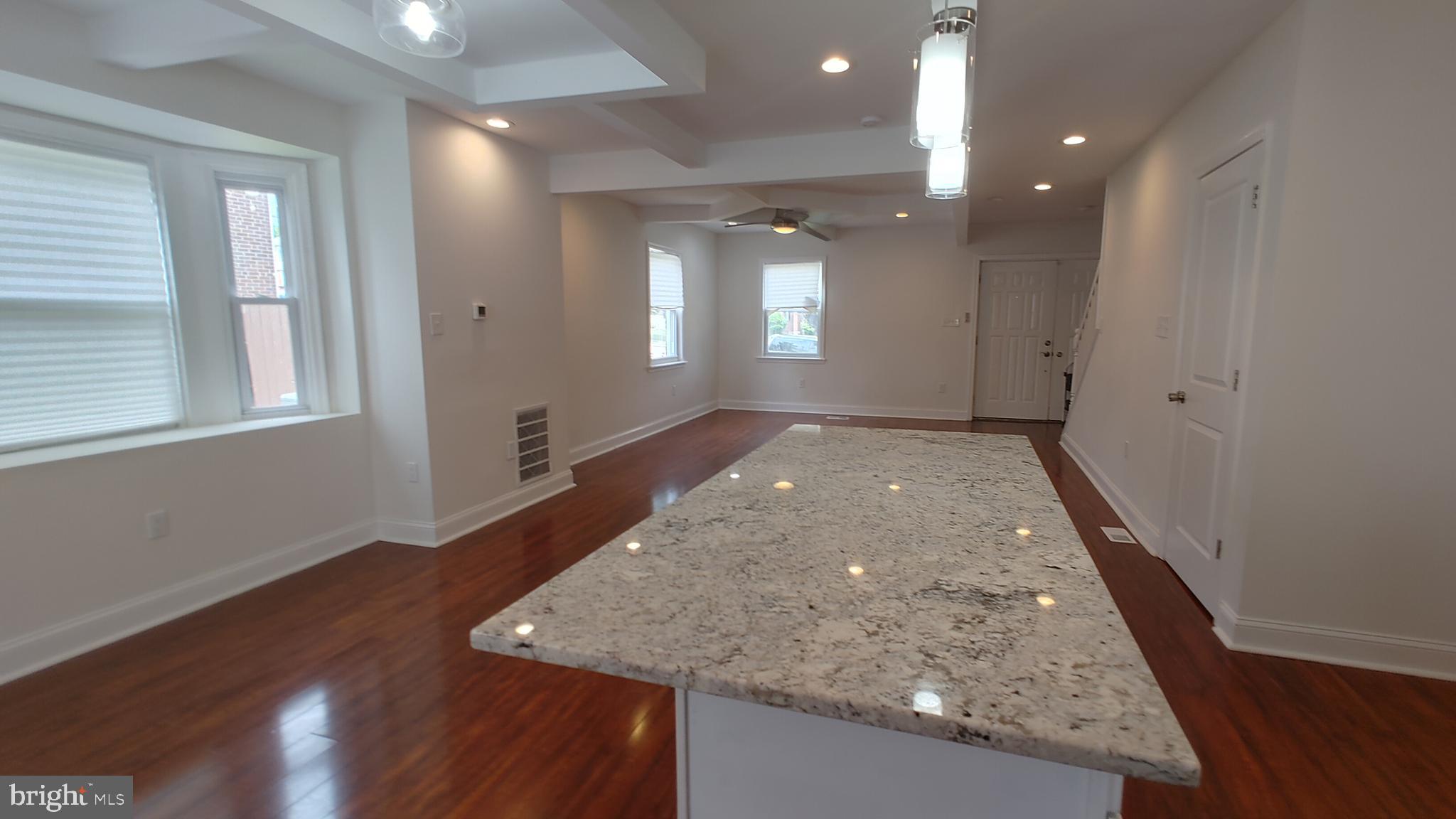 EDNOR GARDENS - LAKESIDE - Residential