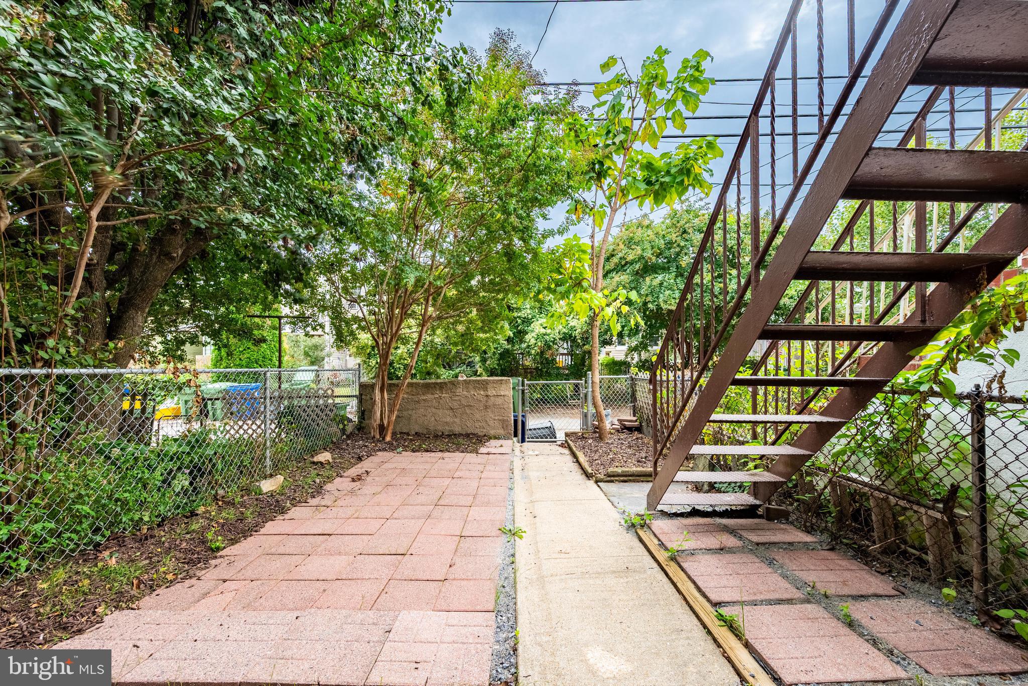 HAMPDEN HISTORIC DISTRICT - Residential