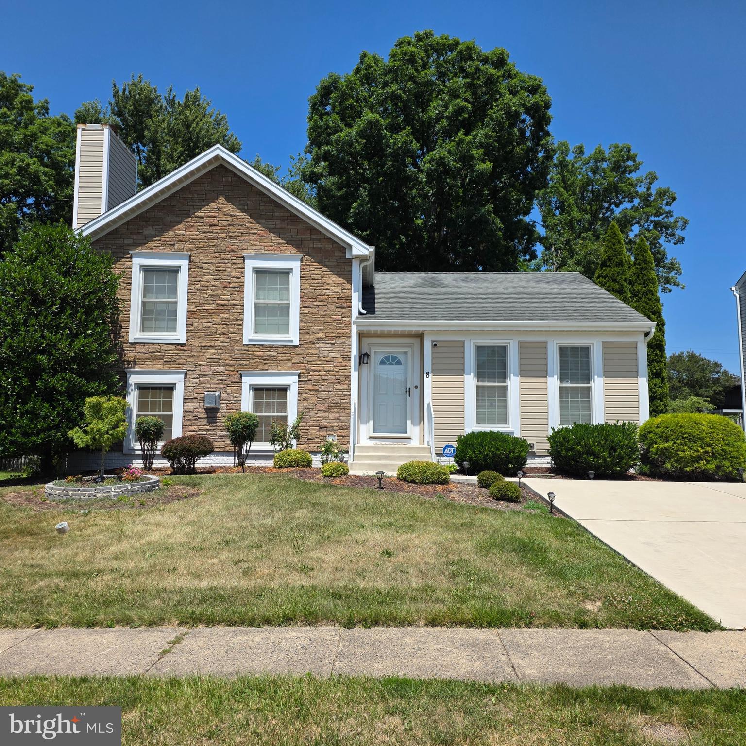 8 TREADWAY COURT