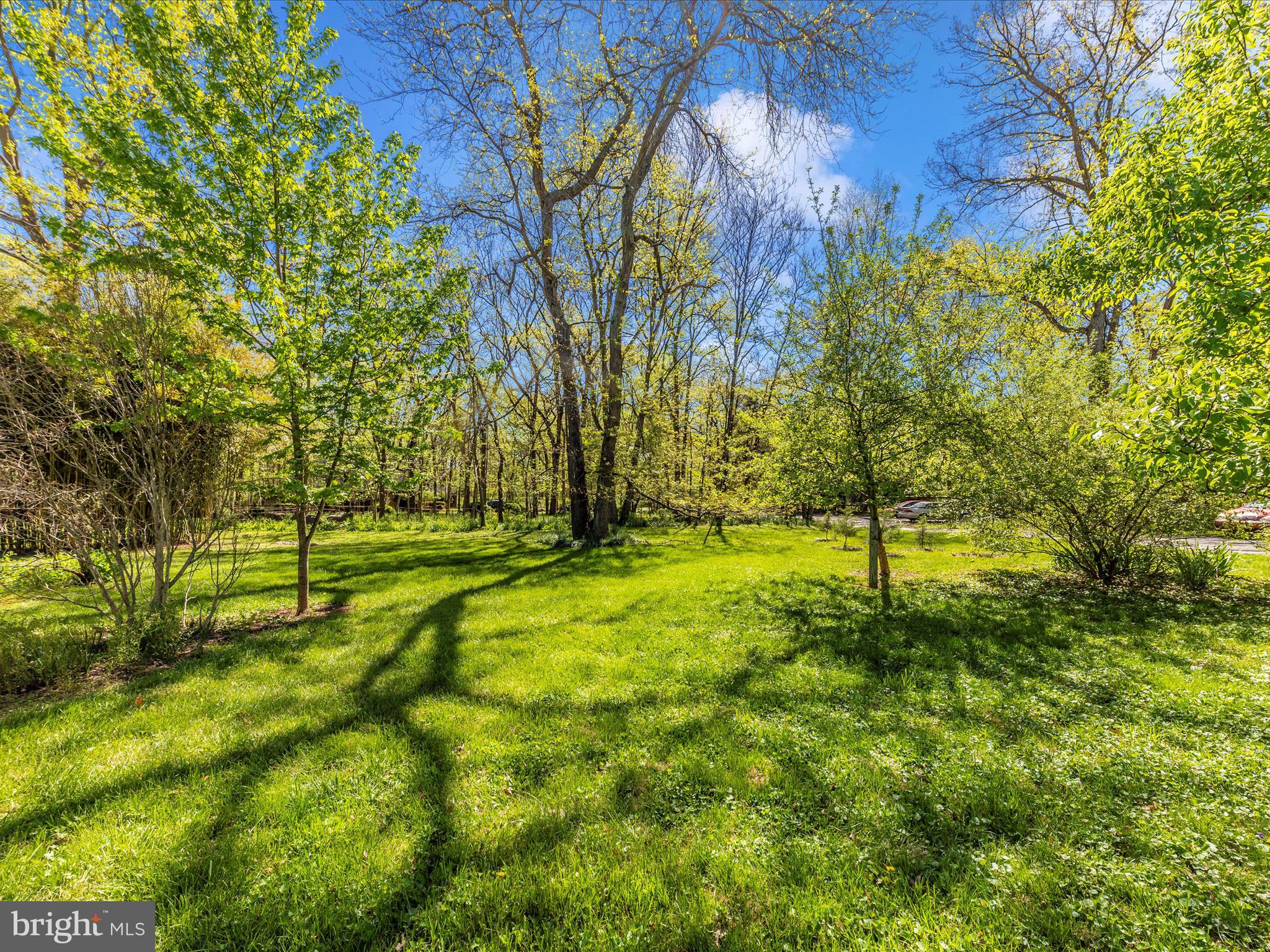 CLAYMONT CHASE - Residential