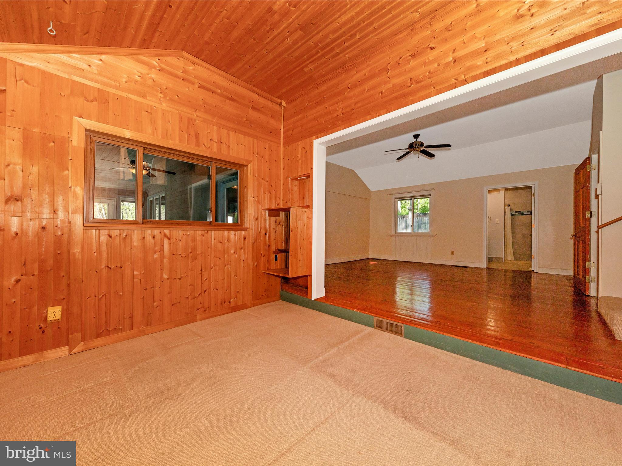 CLAYMONT CHASE - Residential