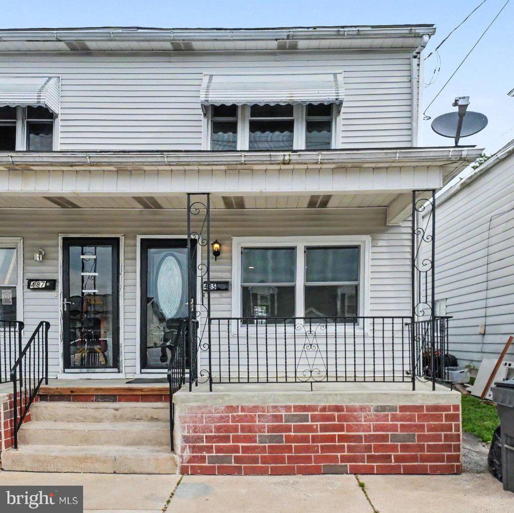 485 W SPRING STREET