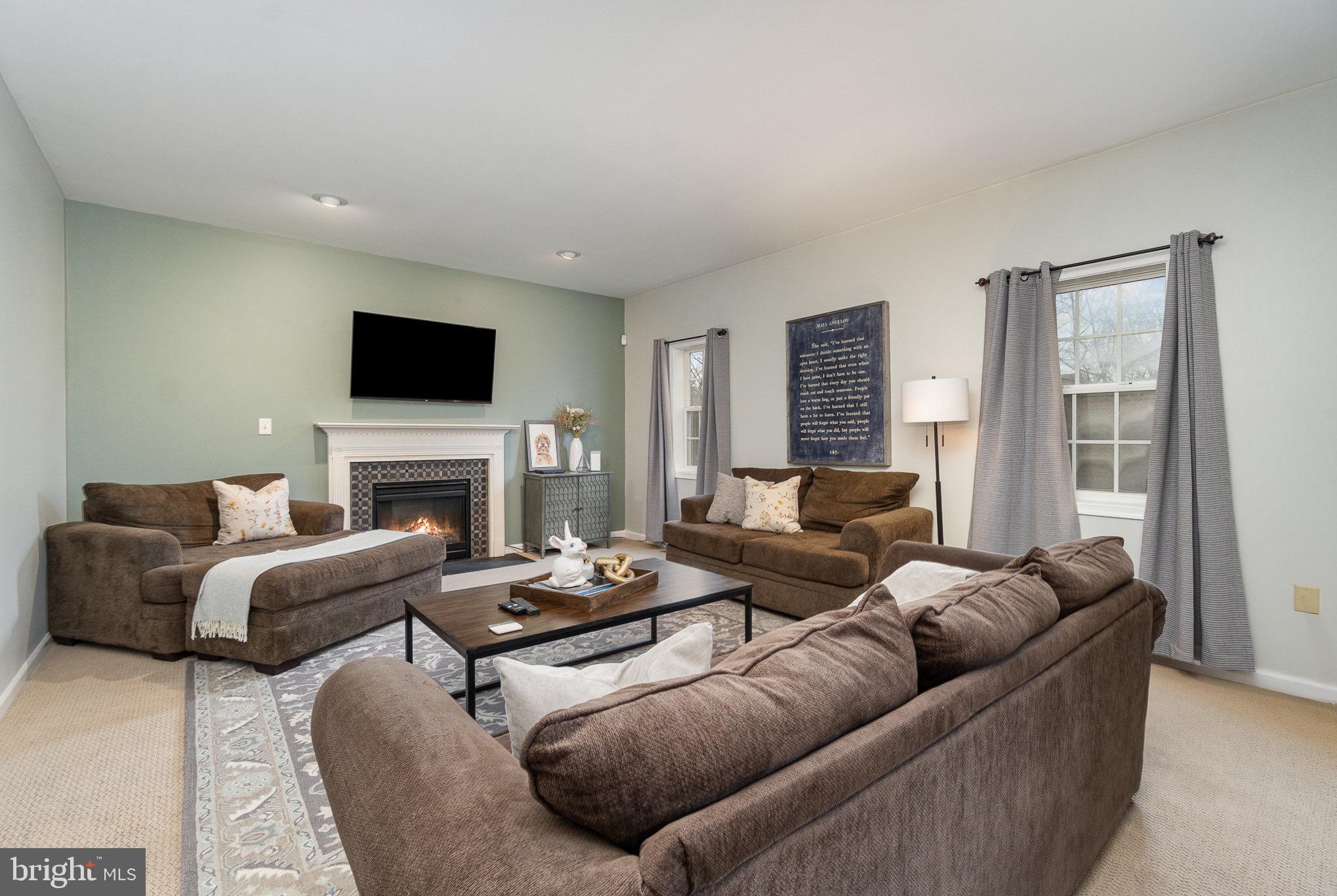 BOW CREEK - Residential