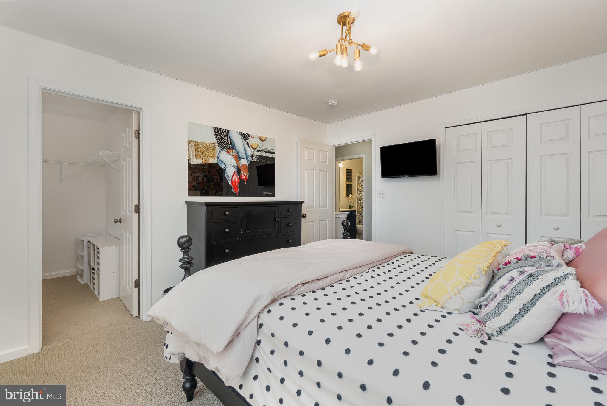 BOW CREEK - Residential