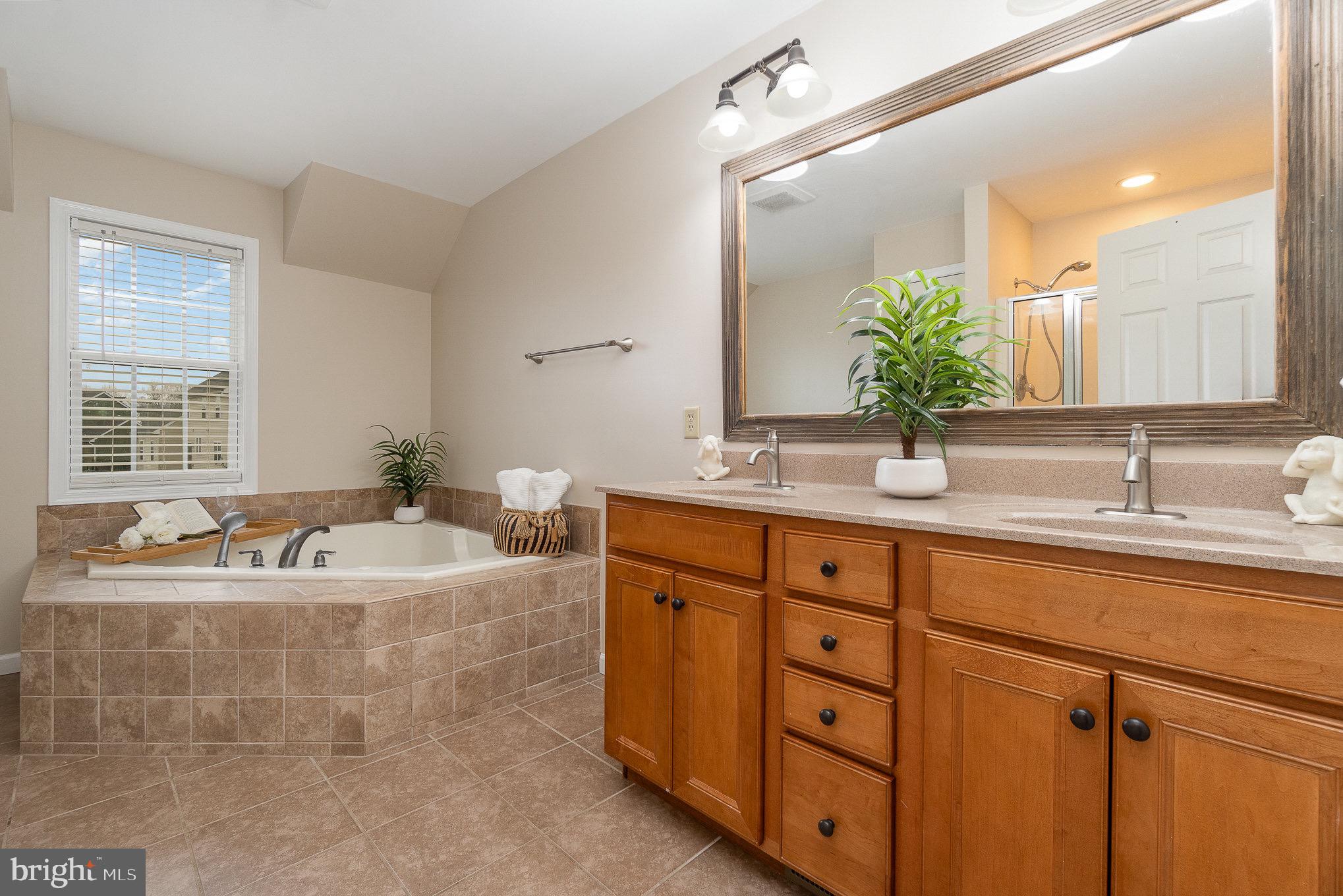 BOW CREEK - Residential