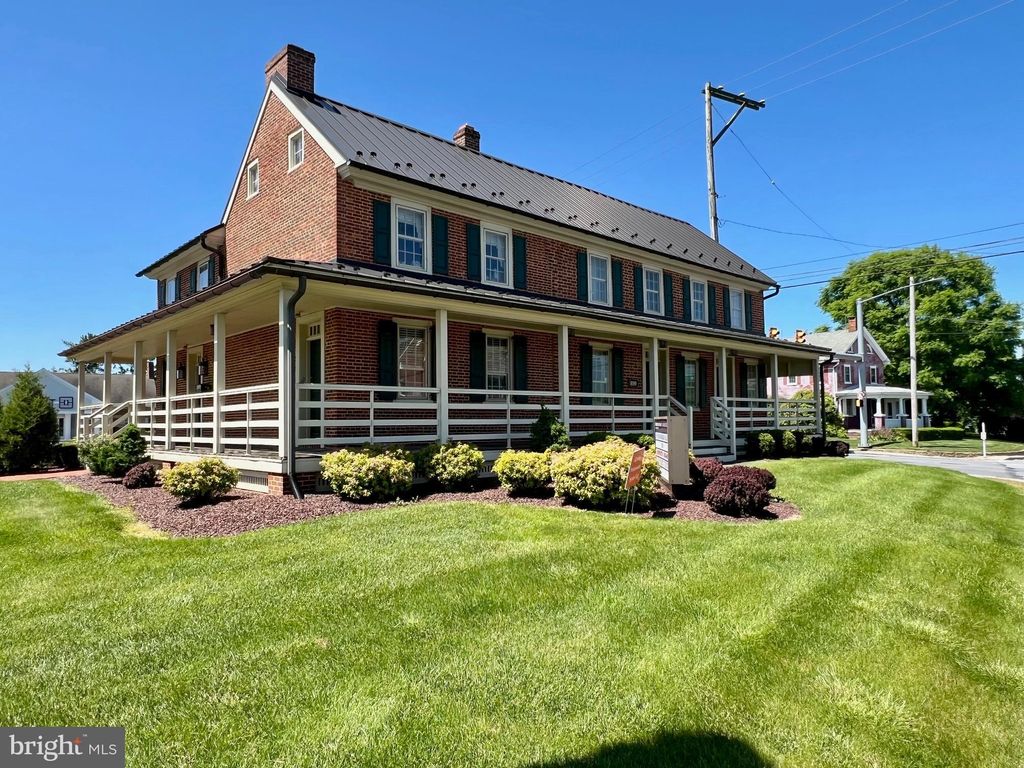 Photo of 699 W Baltimore Pike #101, WEST GROVE, PA 19390 (MLS # PACT2117934)