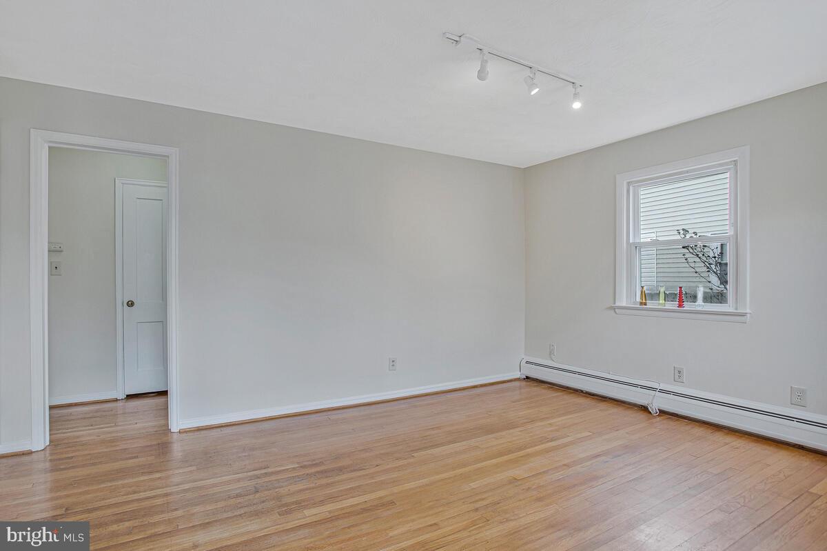 GREEN HILL PARK - Residential