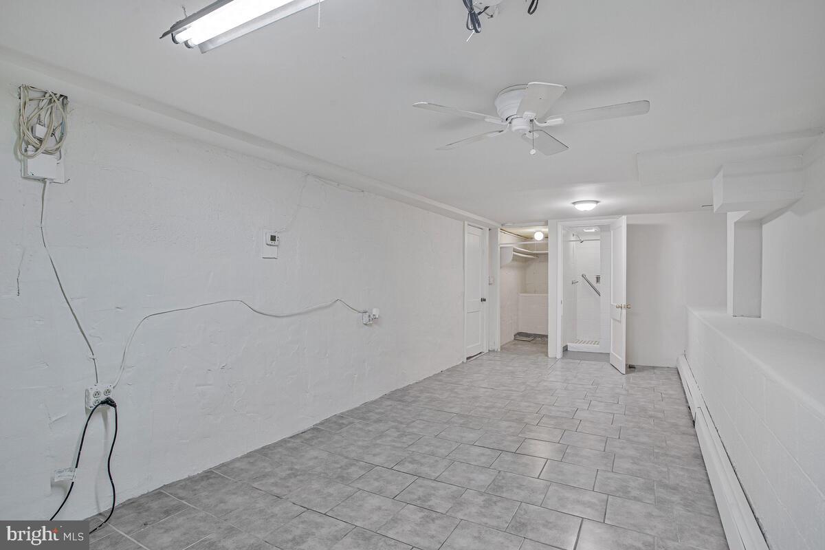 GREEN HILL PARK - Residential