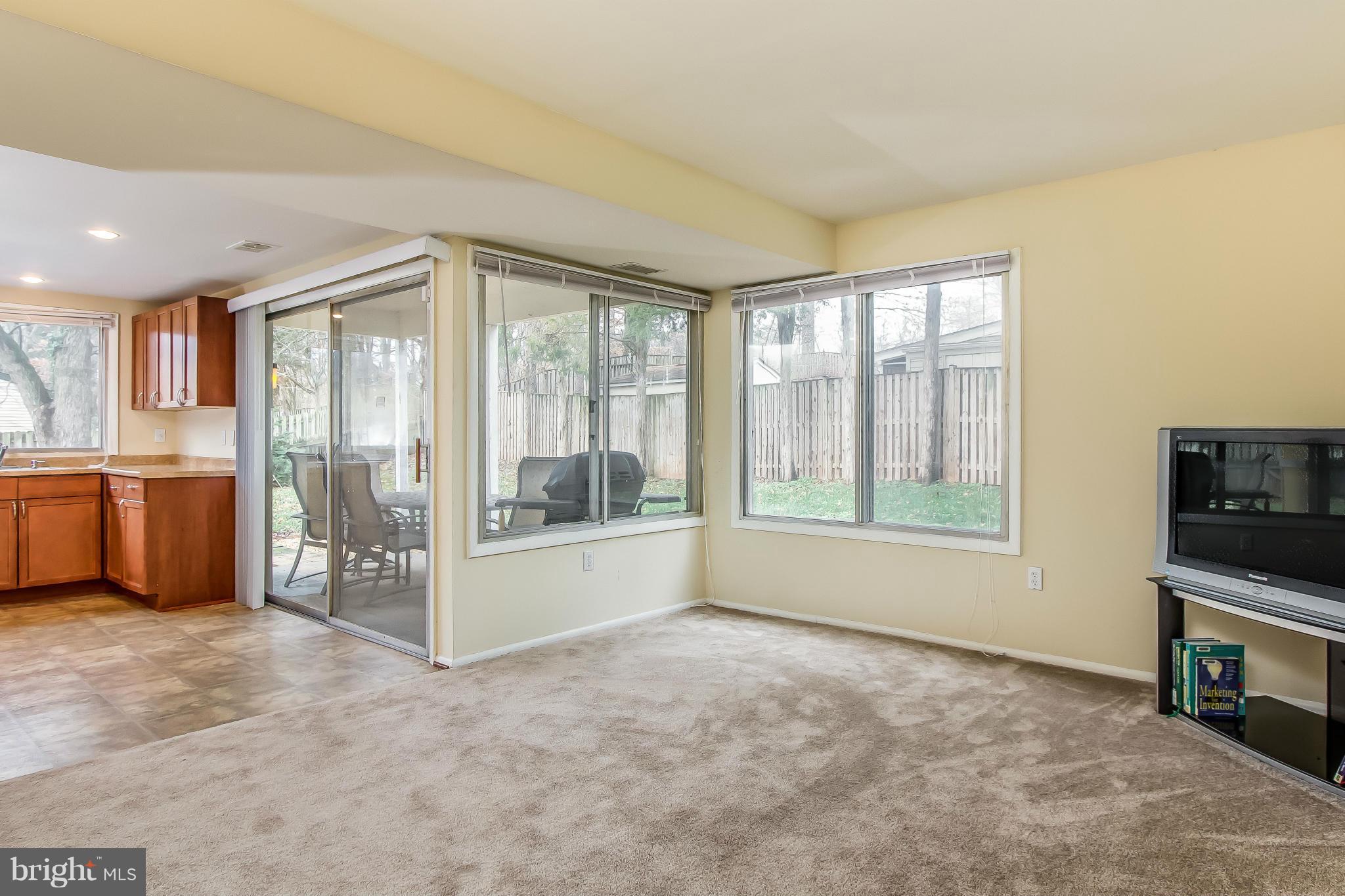 SUGARLAND RUN - Residential