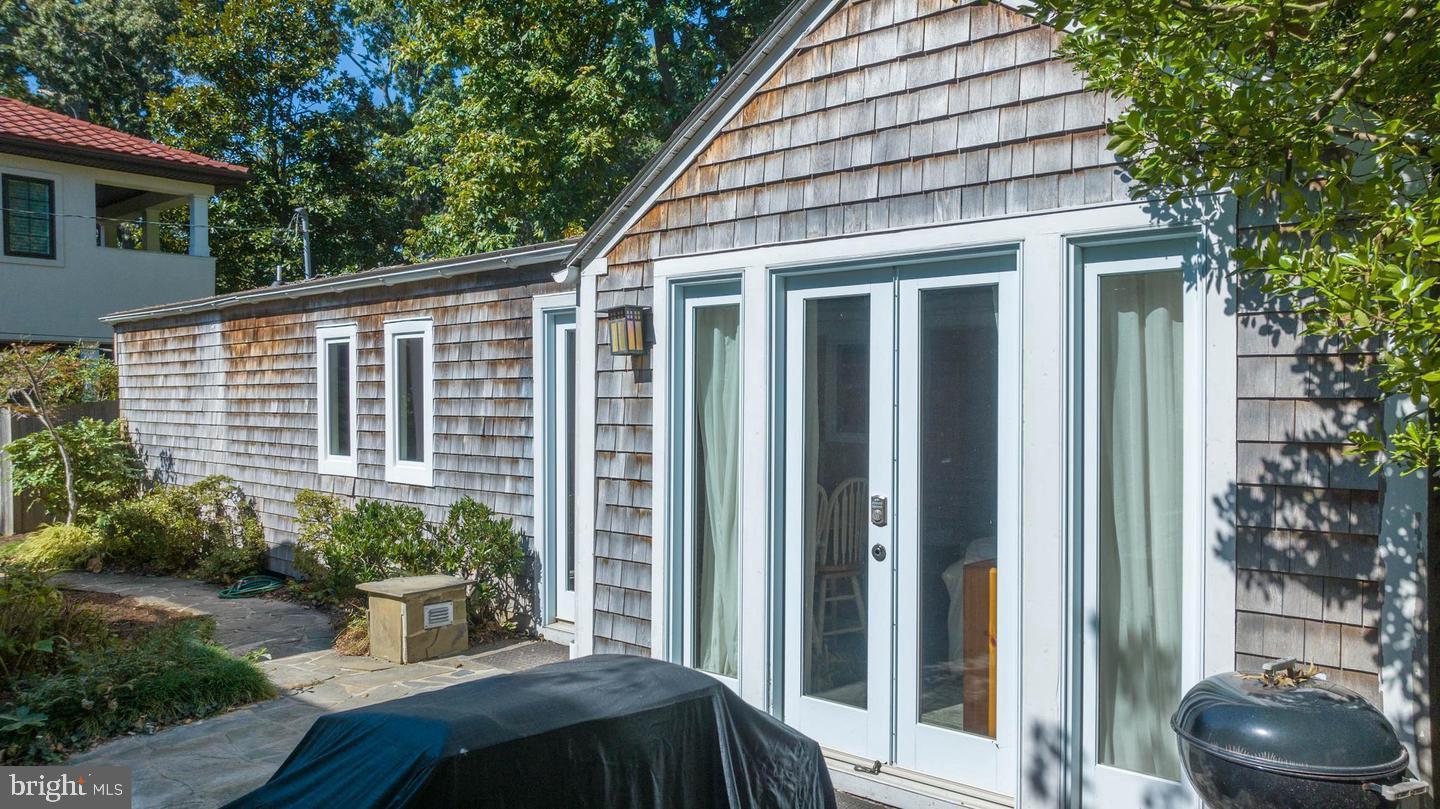 NORTH REHOBOTH - Residential